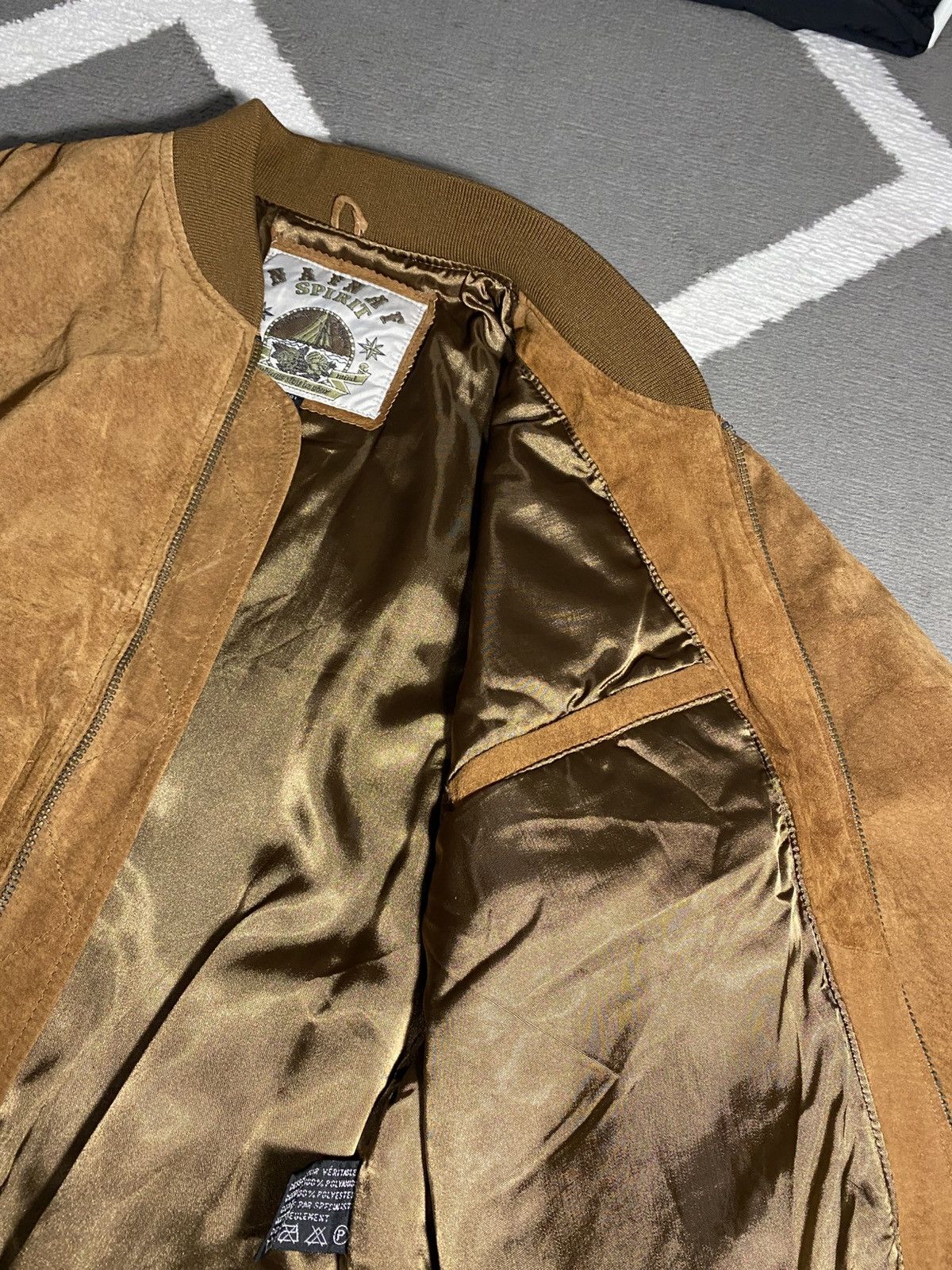Vintage Vintage 90’s Genuine Leather Bomber Jacket Boxy Fit Size US M / EU 48-50 / 2 - 12 Thumbnail