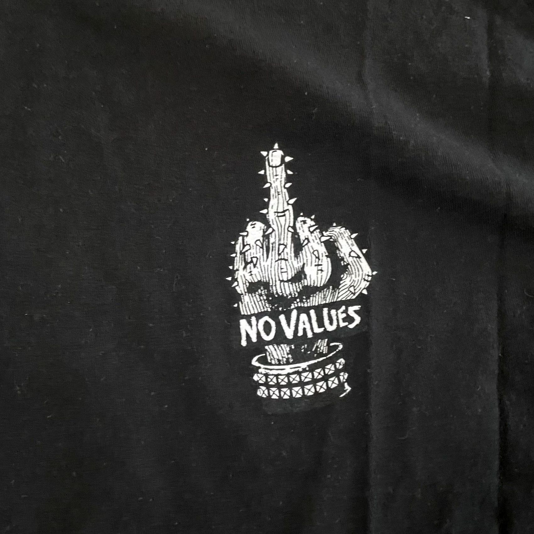 Vintage VINTAGE Suicidal Crass Misfits Cactus Finger Large Black Shirt Unisex Adults L Graphic Tee California 90s Mens Womens Boys Girls Size US L / EU 52-54 / 3 - 5 Thumbnail