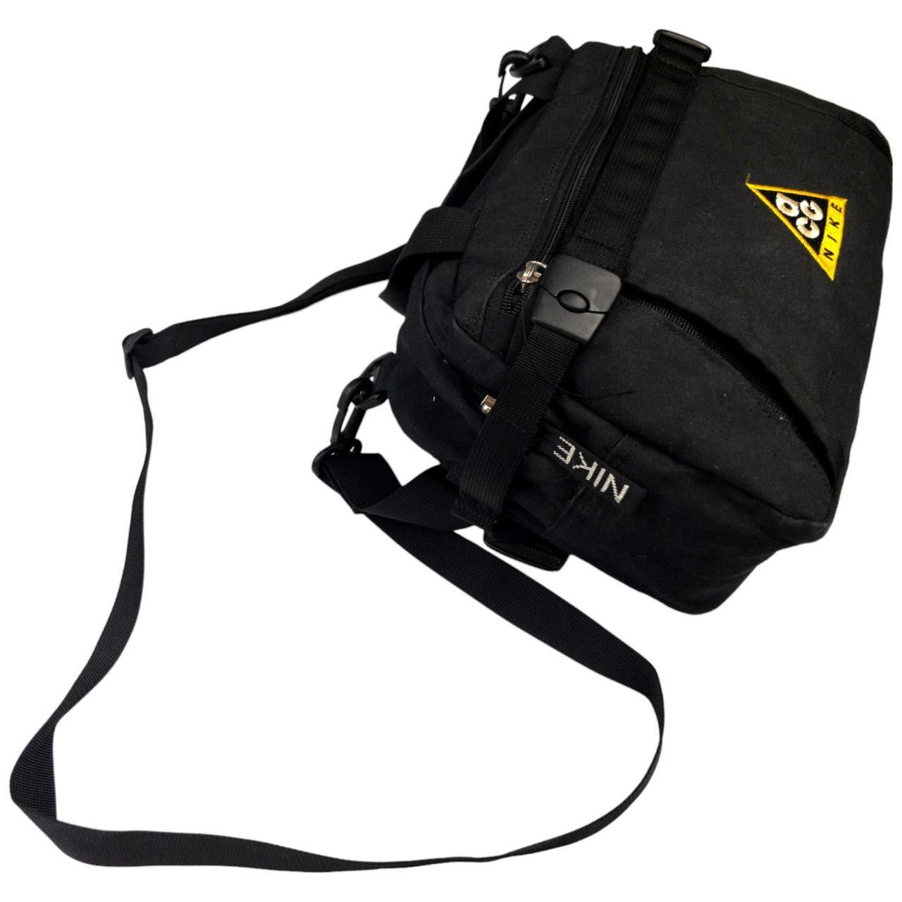 Nike ACG Vintage Nike ACG Cross Body Bag Size ONE SIZE - 8 Thumbnail