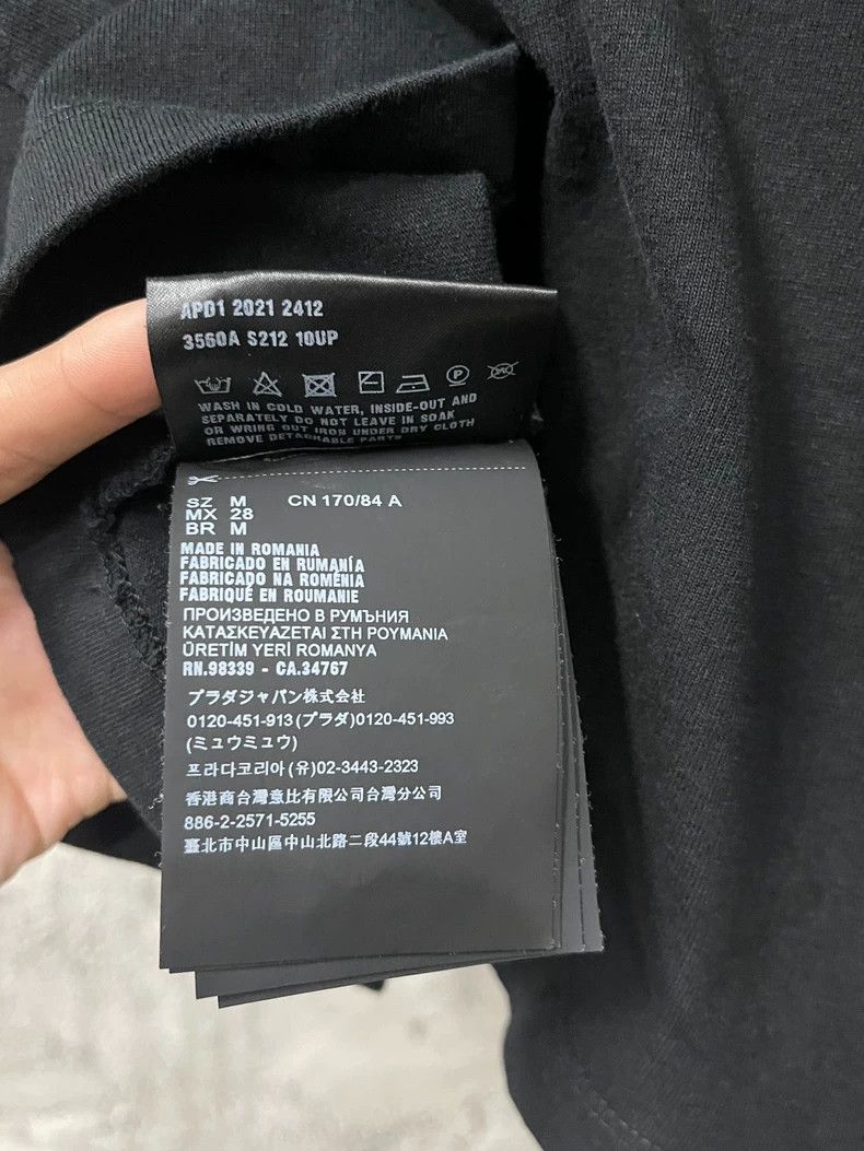 Prada PradaBrooch short sleeves 2503-Nextarrow Size US M / EU 48-50 / 2 - 7 Thumbnail