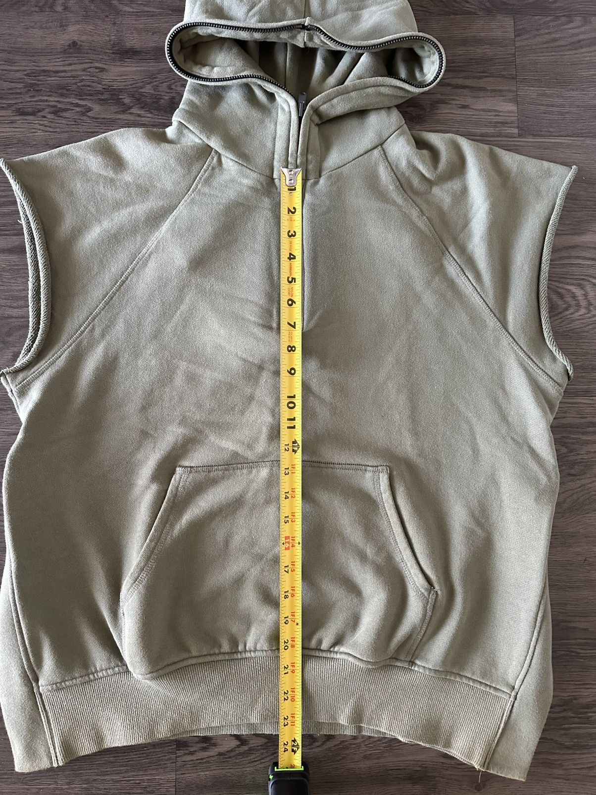 Fear of God Fear of god third collection cut off hoodie Size US L / EU 52-54 / 3 - 5 Thumbnail