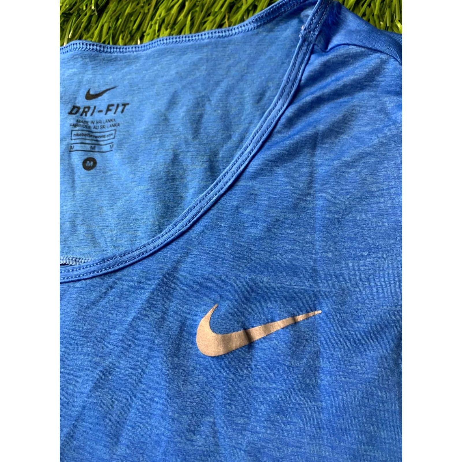 Nike Nike Dri-FIT Vest Shirt Sleeveless Training Jersey M Women Blue Nike Dri-FIT Training Womens Vest Shirt M Blue Size M / US 6-8 / IT 42-44 - 3 Thumbnail