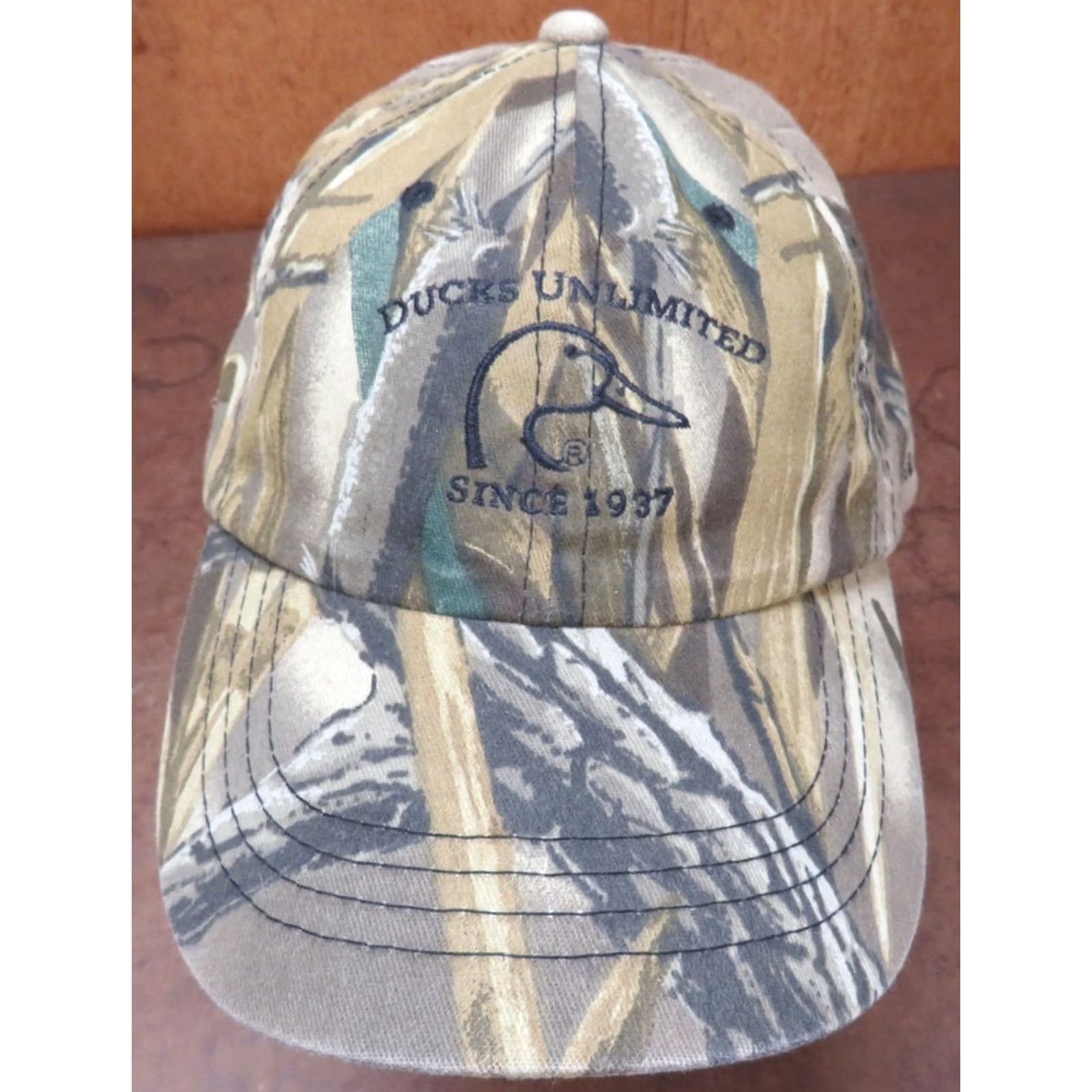 Logo 7 VTG Ducks Unlimited DU Logo Camo Hunting Proud Volunteer Flag trucker cap hat Size ONE SIZE - 2 Thumbnail