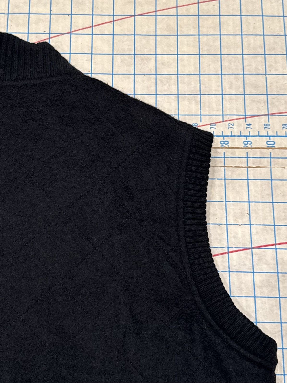 Loro Piana Loro Piana Quilted Cashmere Gilet Vest Black Size Large Size US L / EU 52-54 / 3 - 11 Thumbnail