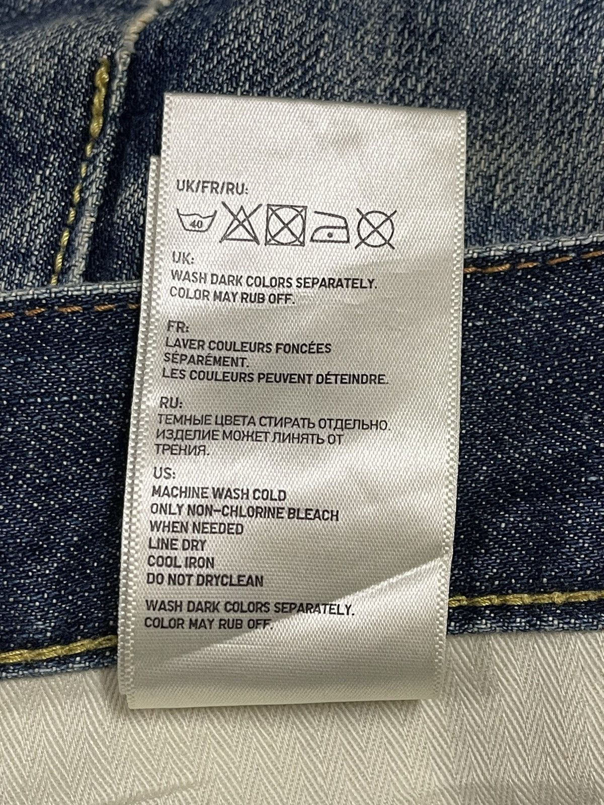 Uniqlo Vintage Japanese Uniqlo Blue Faded Wash Distress Style Jeans Size US 34 / EU 50 - 11 Thumbnail