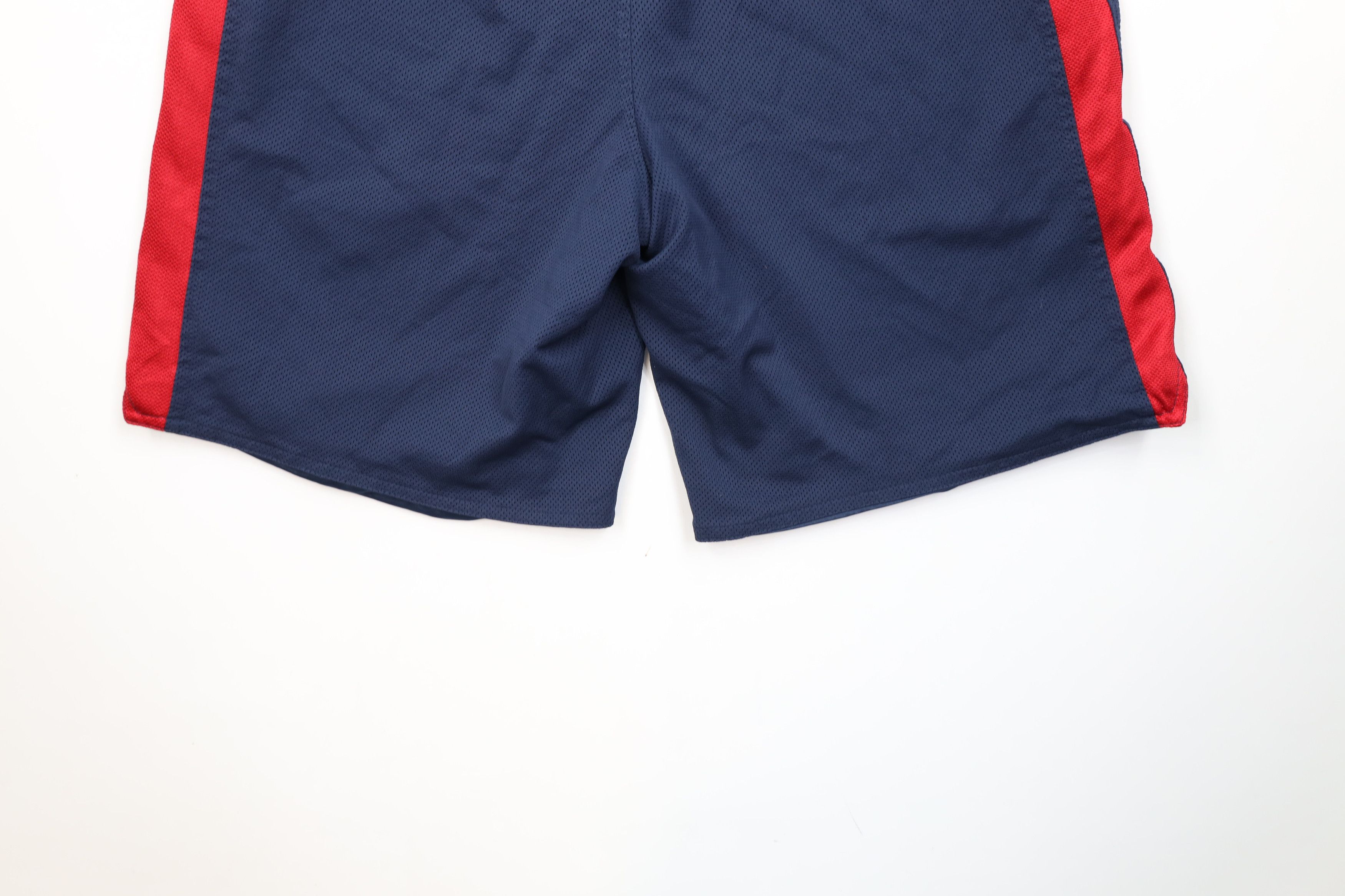 Nike Vintage Nike Basketball Scott Mini Swoosh Gym Shorts Blue Size US 34 / EU 50 - 11 Thumbnail