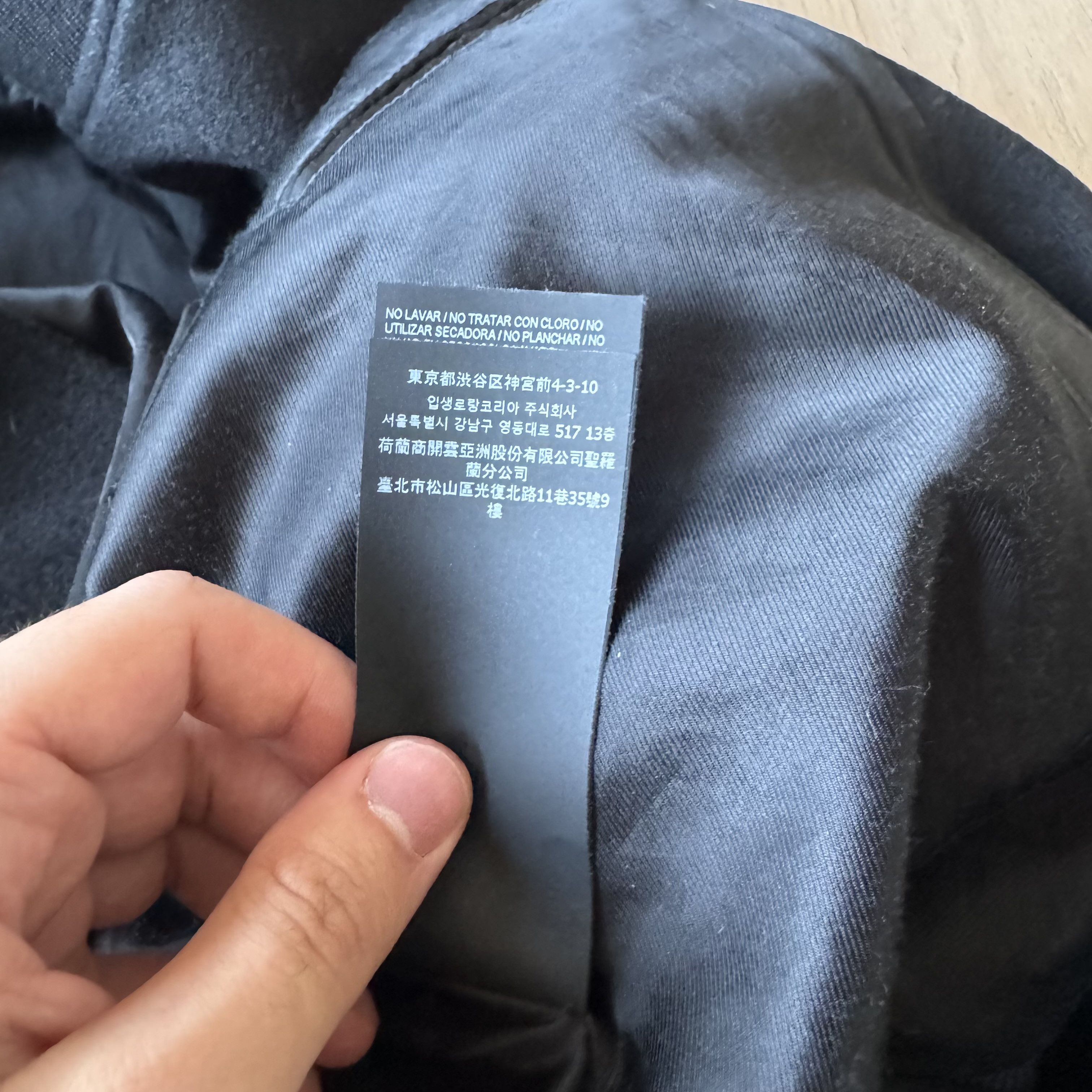 Saint Laurent Paris Saint Laurent Paris - Teddy Bomber Jacket - Black / Black Size US M / EU 48-50 / 2 - 9 Thumbnail