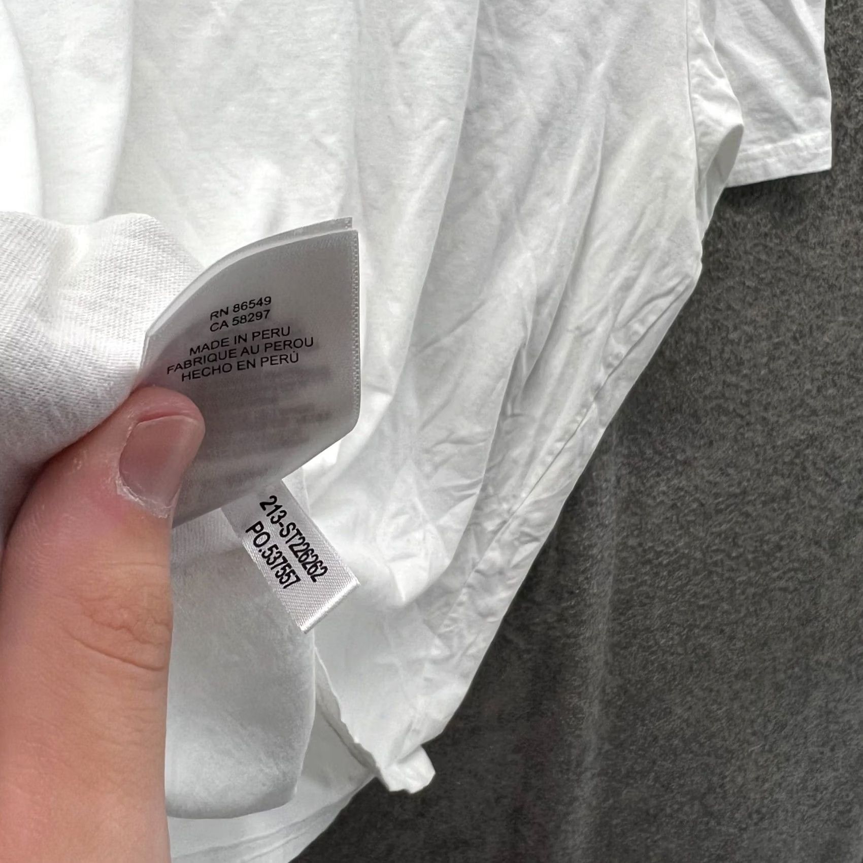 Tommy Bahama Tommy Bahama Shirt Mens 2XL White Crew Neck Short Sleeve Logo All Seasons Vintage? No Category: T-Shirt Size US XXL / EU 58 / 5 - 3 Thumbnail