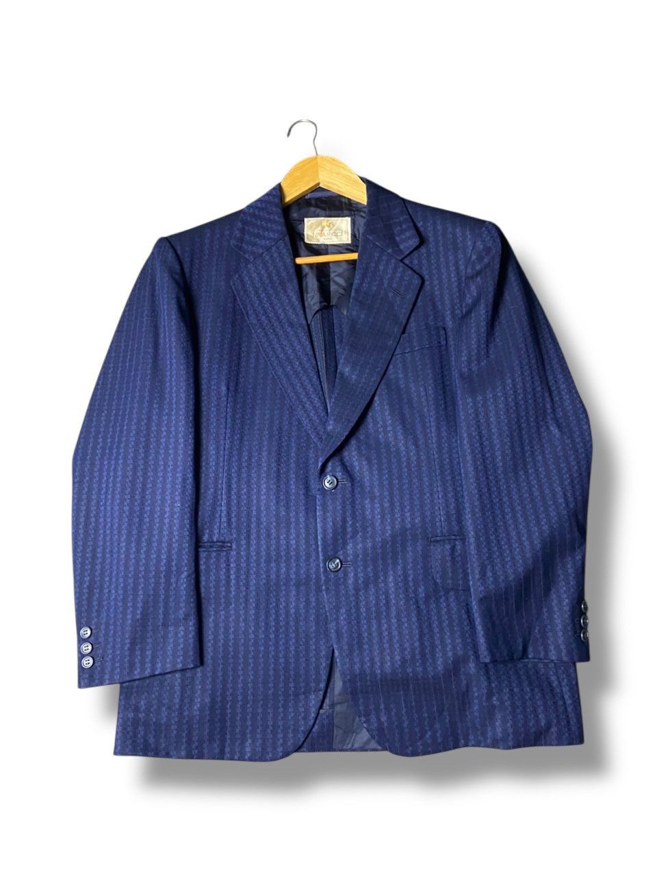 Japanese Brand Nina Ricci Paris Buttoned Blazer (155) Size US XXS / EU 40 - 1 Thumbnail