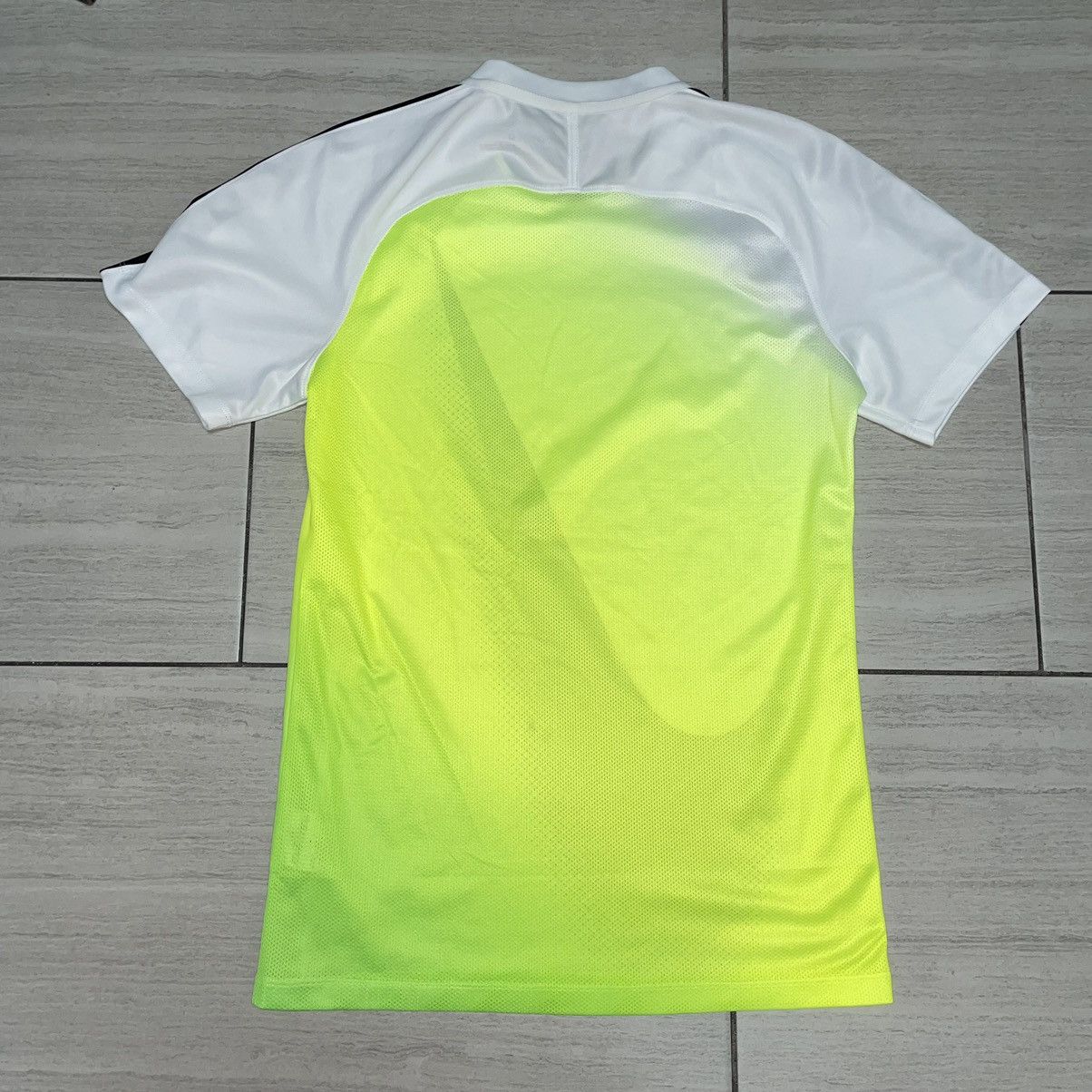 Nike Nike Mercurial Athletic T-shirt Size US S / EU 44-46 / 1 - 3 Thumbnail