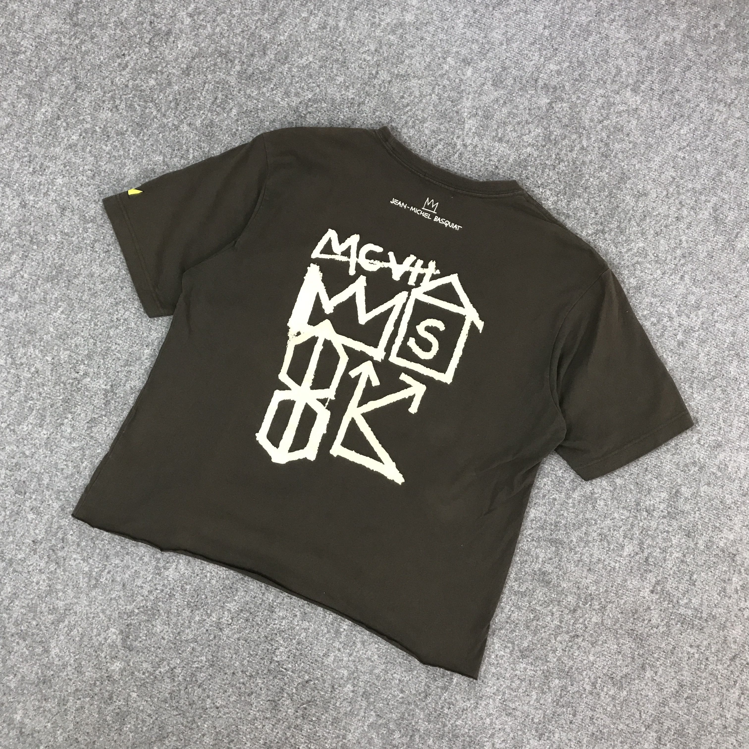 Jean-Michel Basquiat JEAN MICHEL BASQUIAT UNIQLO CROPPED TSHIRTS Size US L / EU 52-54 / 3 - 6 Thumbnail