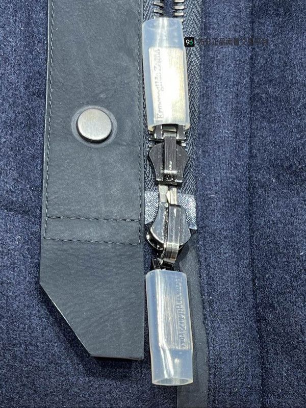 Ermenegildo Zegna Zegna Men's Blue Cashmere Down Jacket. Size US L / EU 52-54 / 3 - 4 Thumbnail