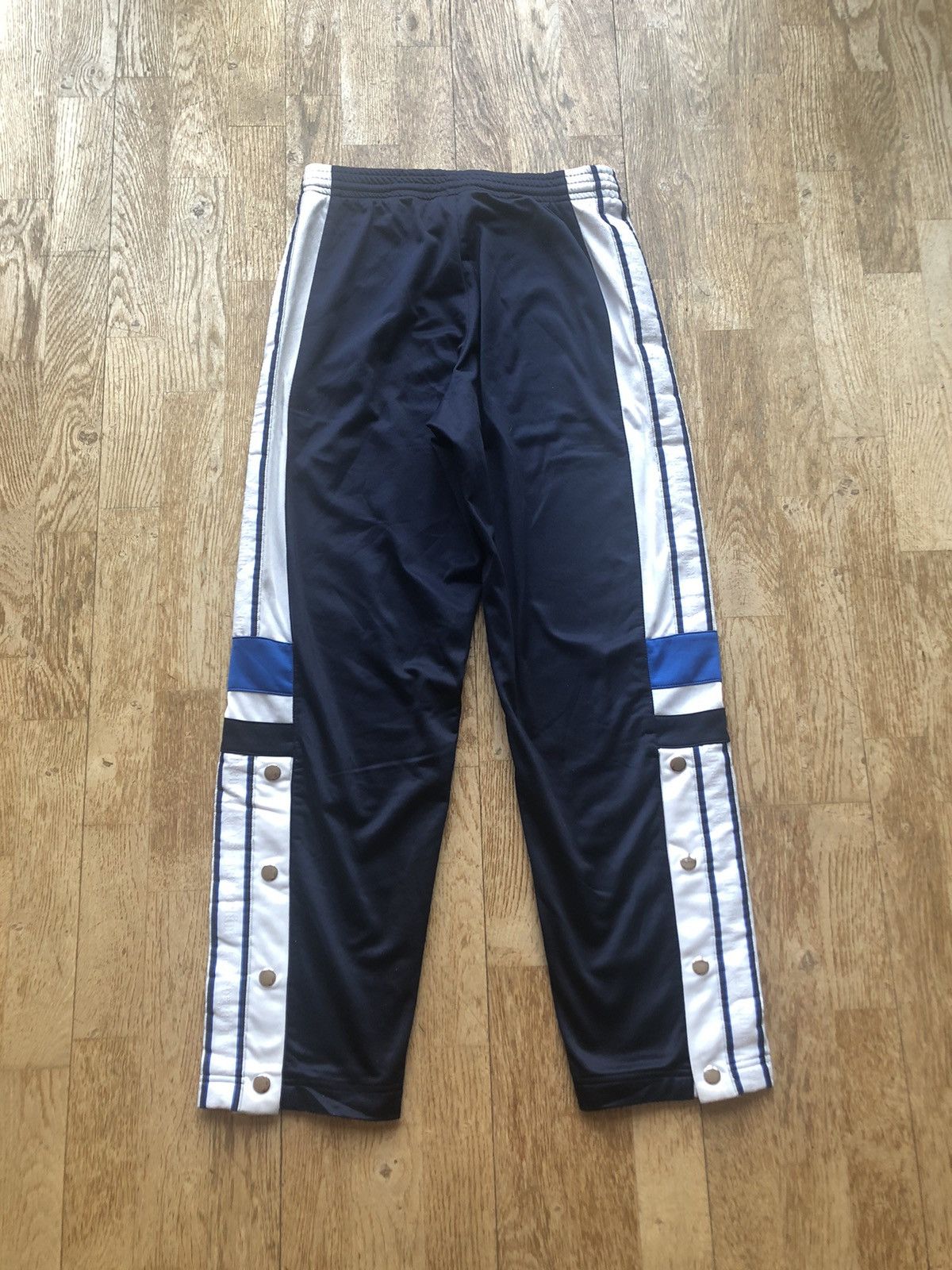 Sergio Tacchini × Vintage SERGIO TACCHINI VINTAGE CLASSIC QUALITY SWEATPANTS JOGGERS Size US 33 - 2 Thumbnail