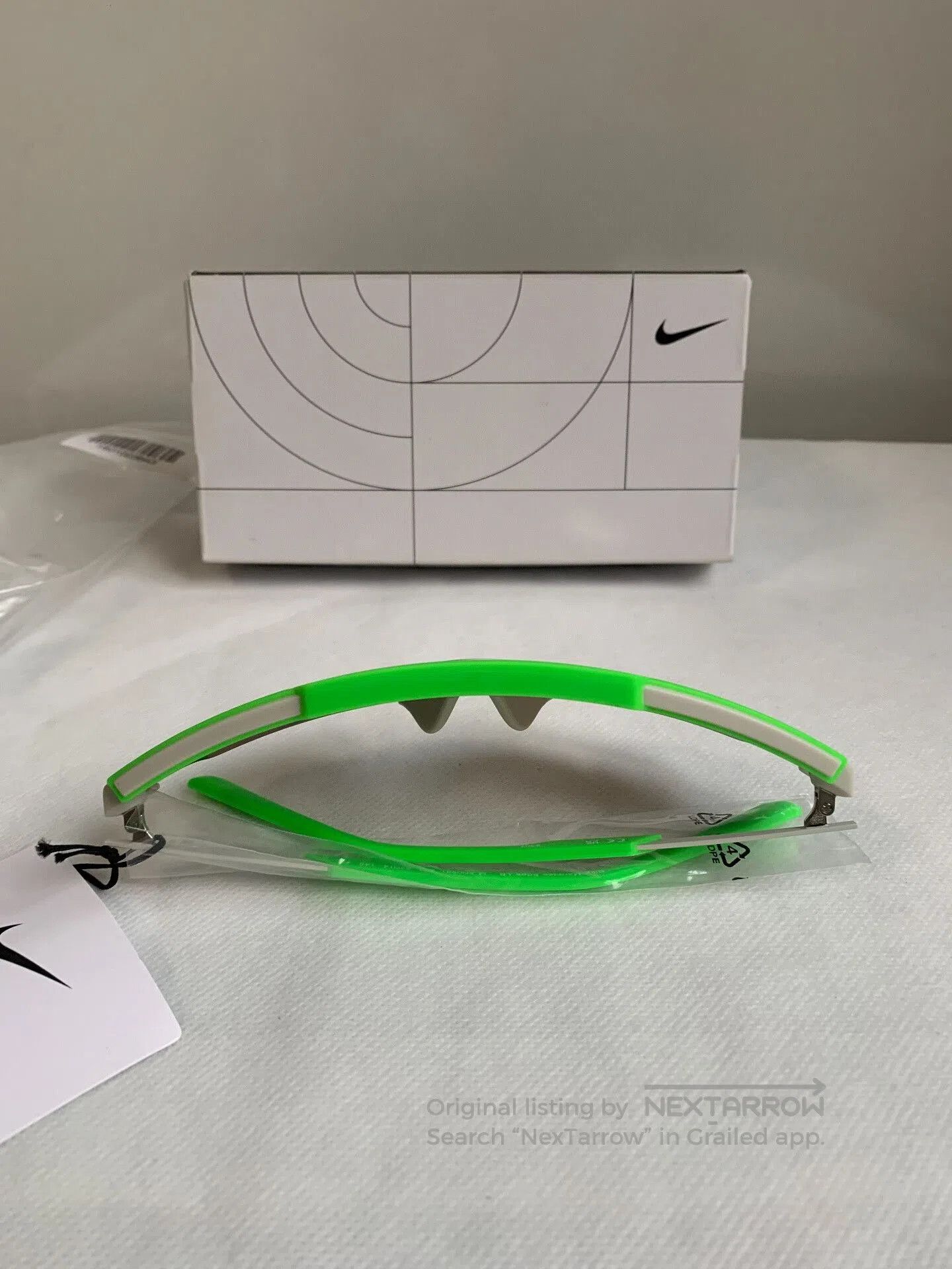 Nike Nike Marquee Edge Sports Sunglasses. Size ONE SIZE - 7 Thumbnail