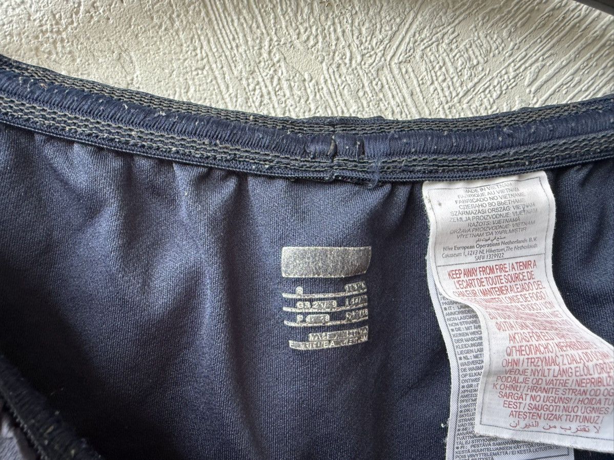Nike Vintage Nike Acenal Shorts Size US 32 / EU 48 - 6 Thumbnail