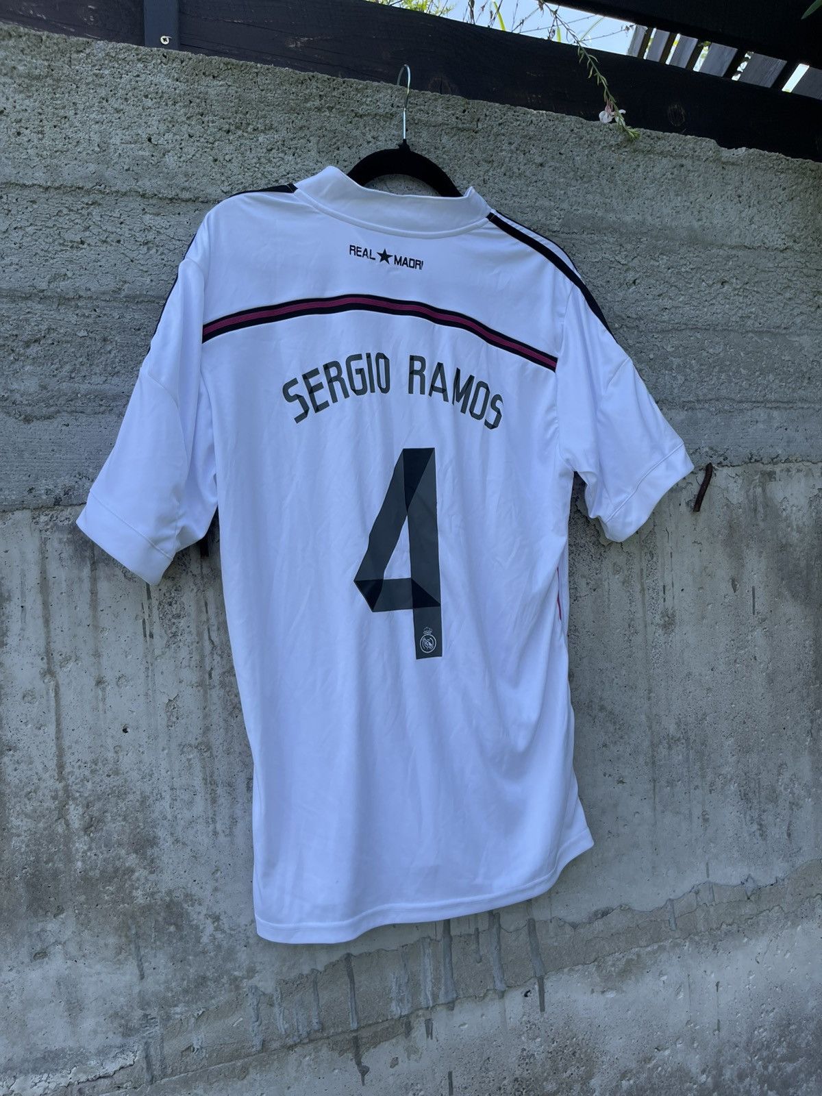 Adidas Adidas Real Madrid Sergio Ramos White Jersey Size US XL / EU 56 / 4 - 3 Thumbnail
