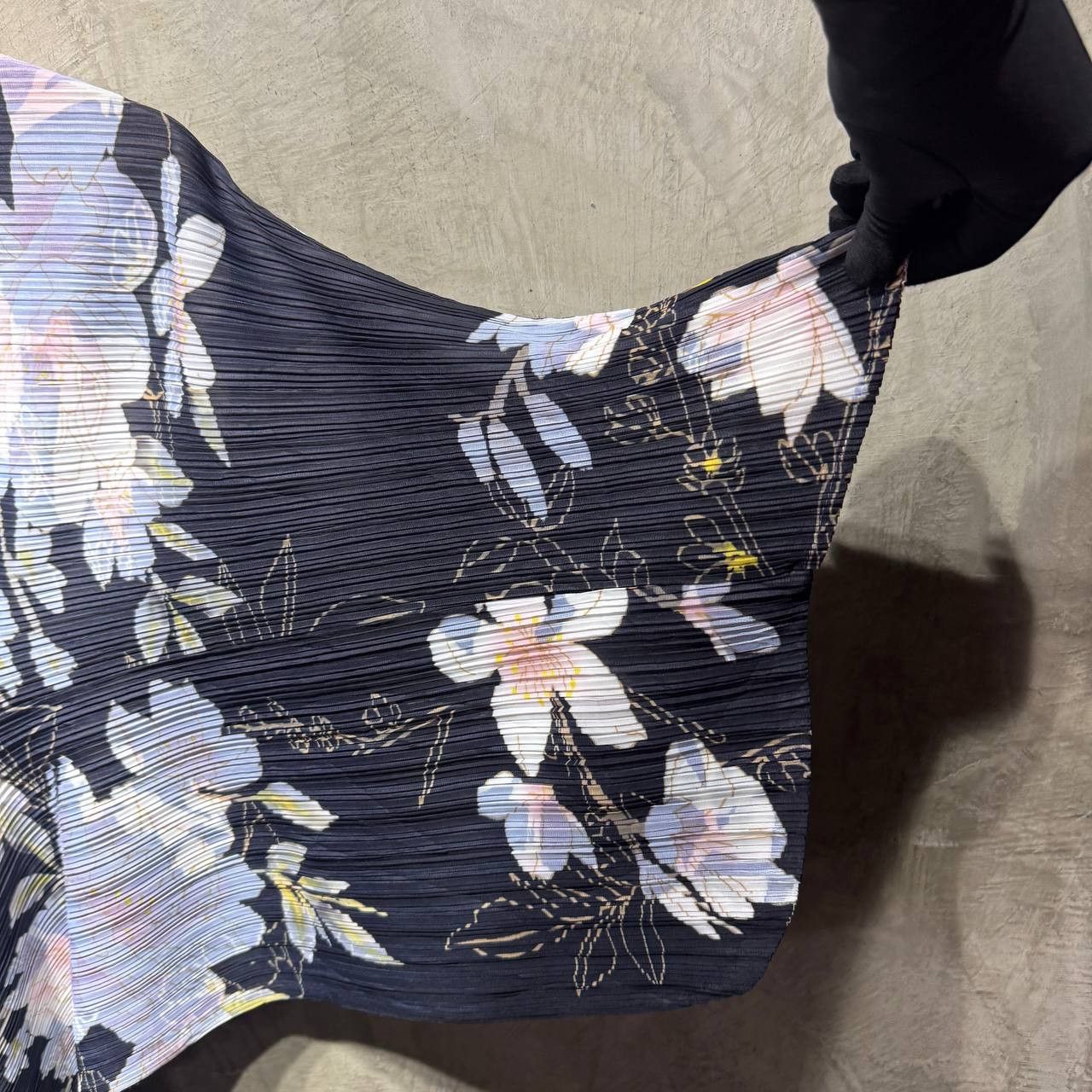 Pleats Please Issey Miyake Issey Miyake Pleats Please Japanese Style Flower Dress BNWT Size L / US 10 / IT 46 - 6 Thumbnail