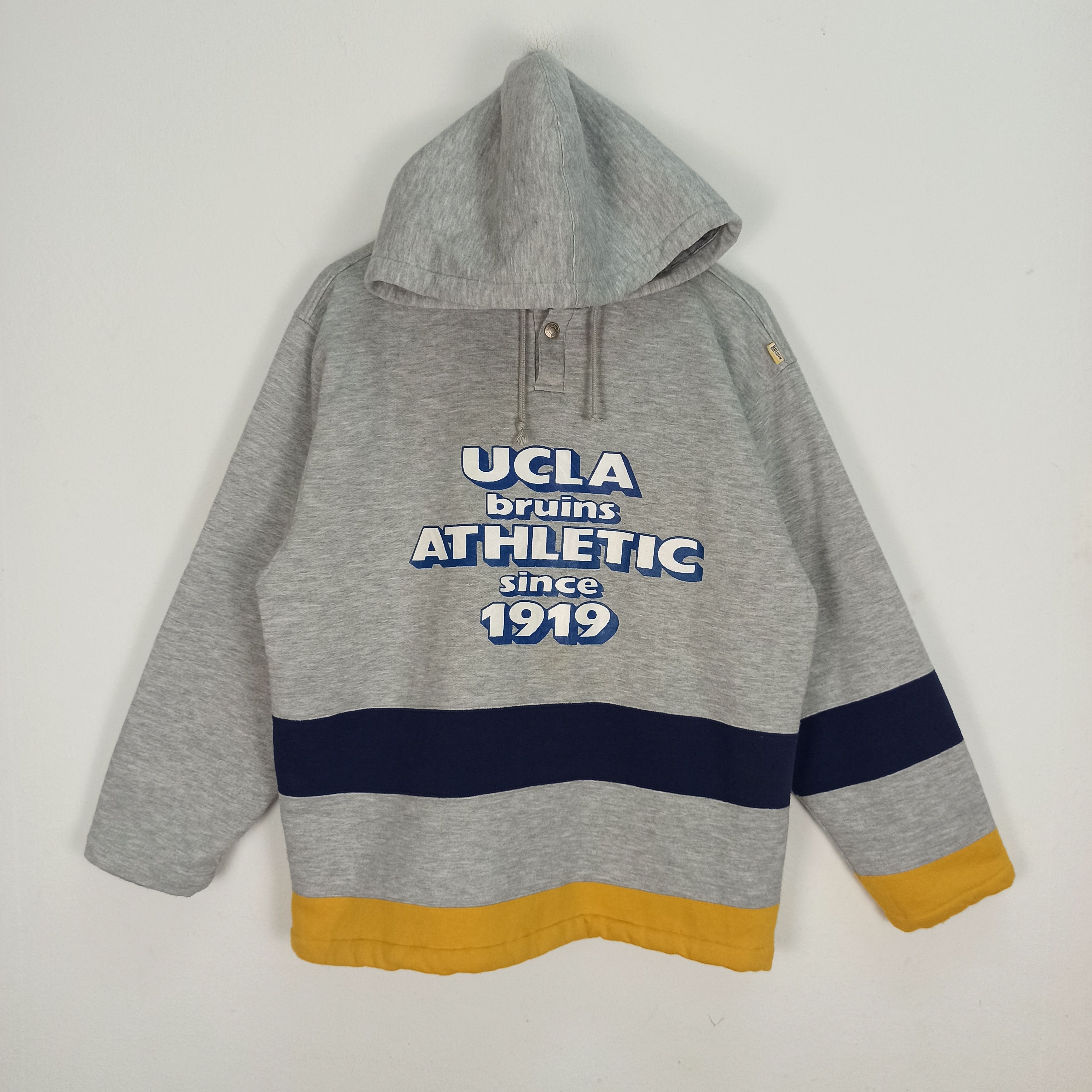 Other Rare!! Vintage UCLA Bruins Athletic Hoodie Spellout Size US L / EU 52-54 / 3 - 1 Thumbnail