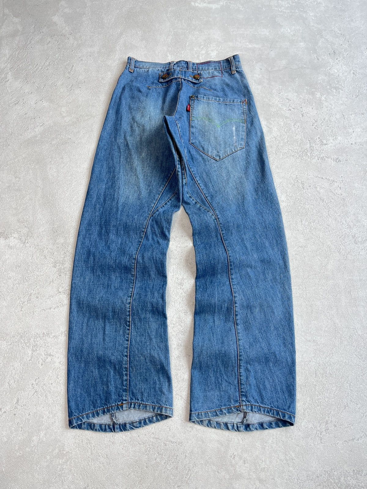 Levi's Levis Engineered Light Blue Wash Faded Jeans Size US 28 / EU 44 - 1 Thumbnail