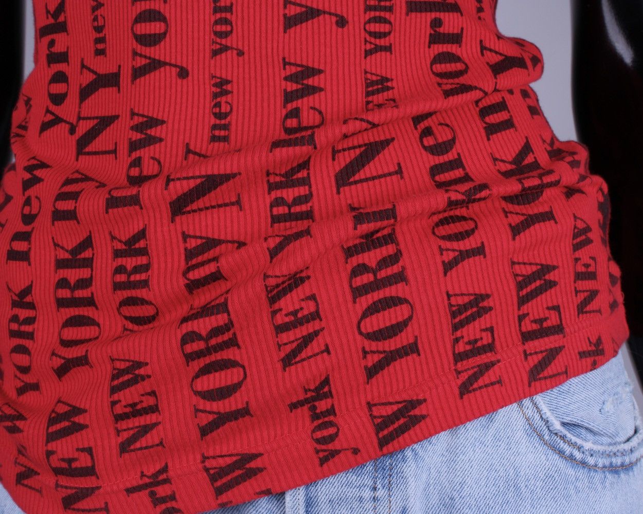 Vintage M&M's World Vintage New York Cotton Stretches Red Tank Top Size M / US 6-8 / IT 42-44 - 5 Thumbnail
