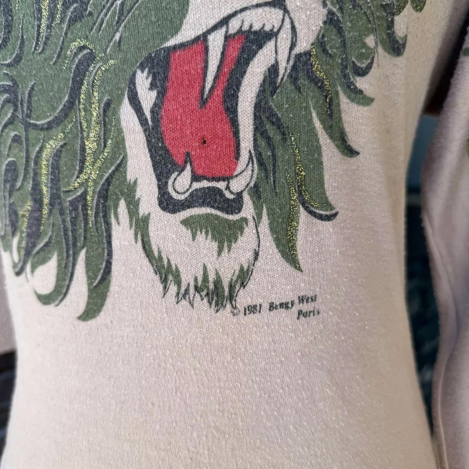 The Unbranded Brand 80s Rare Bengy West Lion Graphic Print Sweatshirt W/Stones Size ONE SIZE - 5 Thumbnail