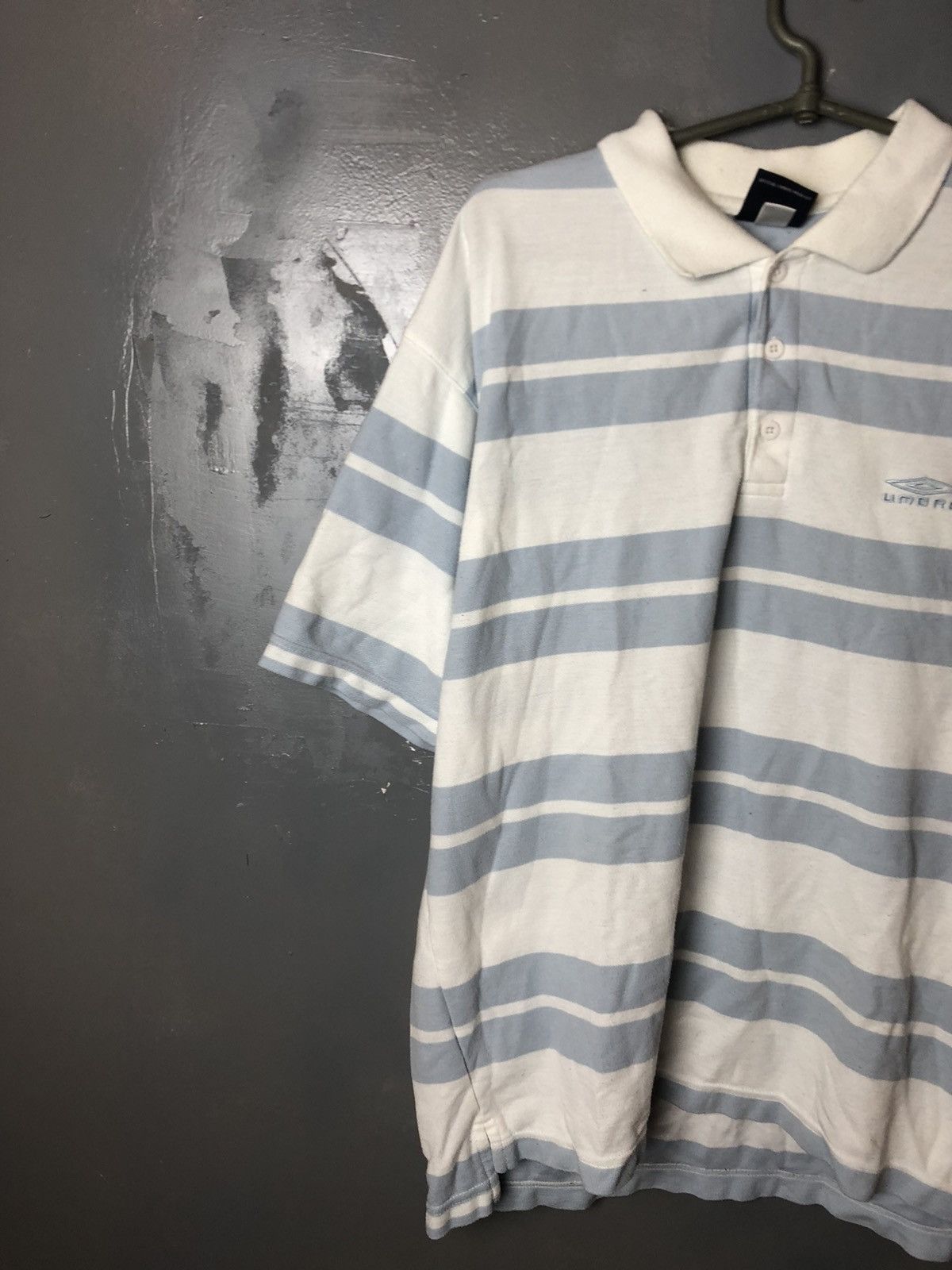 Umbro Men’s polo Umbro vintage size L Size US L / EU 52-54 / 3 - 3 Thumbnail