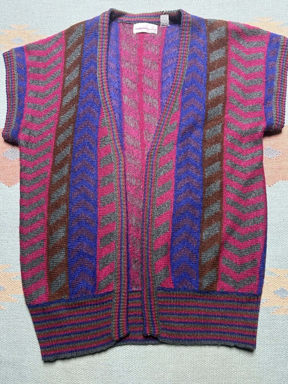Vintage Vintage acrylic knit sweater vest cardigan robe geometric 46 Size L / US 10 / IT 46 - 2 Thumbnail