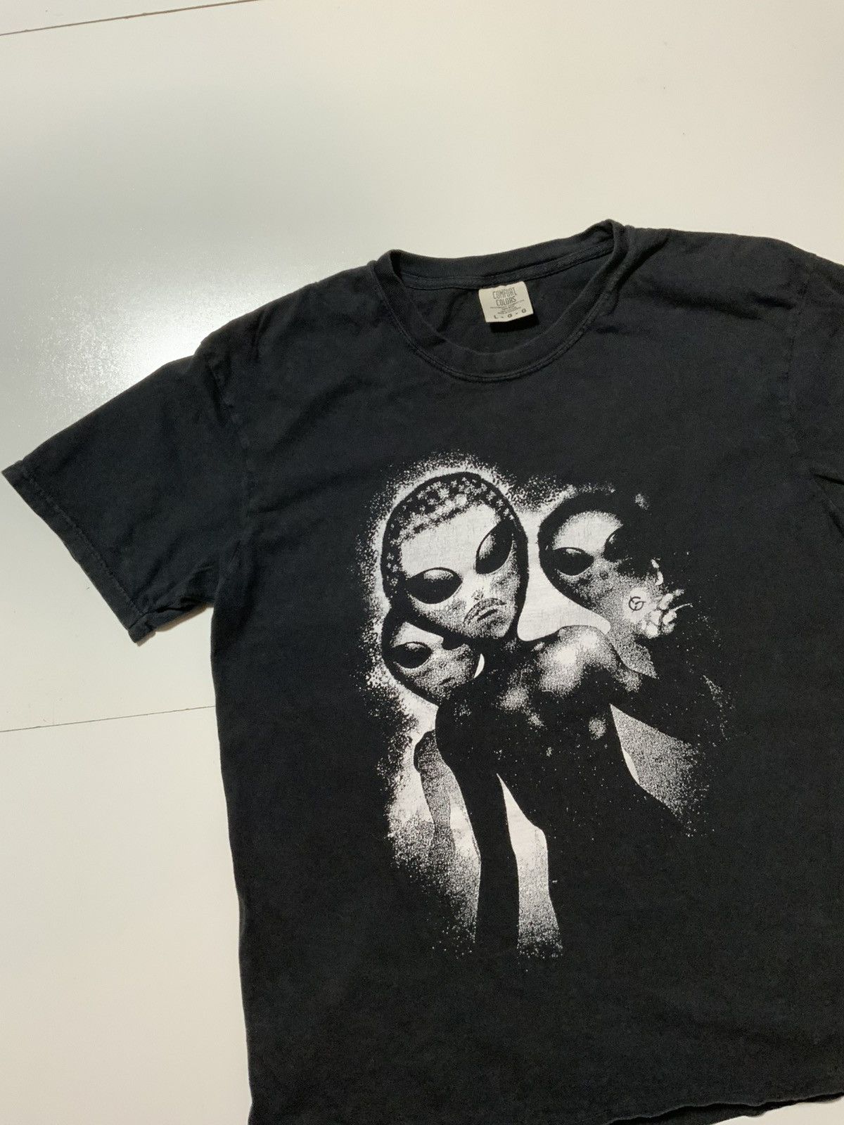 Comfort Colors Godly The Ruler The World Is Big Get Over It Aliens T-Shirt Size US L / EU 52-54 / 3 - 3 Thumbnail