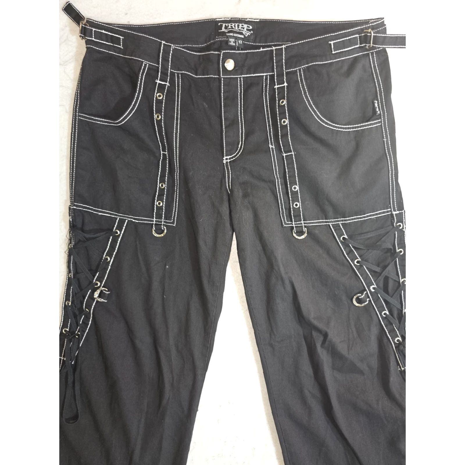 Tripp NYC VINTAGE TRIPP NYC Daang Goodman Black Bondage Chains Goth Pants Sz 17 Inseam 32 Size 38" / US 16 / IT 52 - 3 Thumbnail