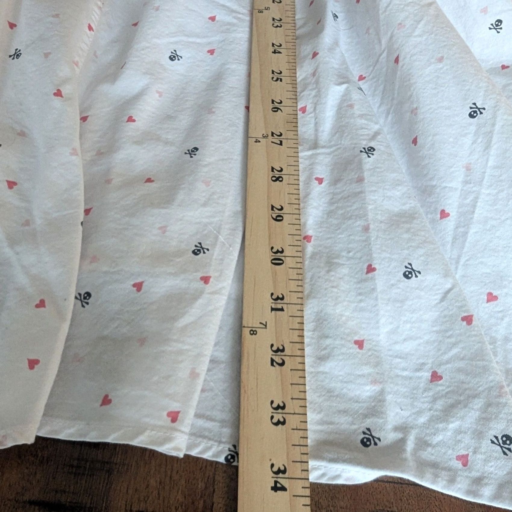 Vintage Lane Bryant Tunic Top Plus 26W White Button-Up Skull & Crossbones Hearts Print Cotton Long Sleeve Casual Workwear Womens Size 4XL / US 24-26 - 7 Thumbnail