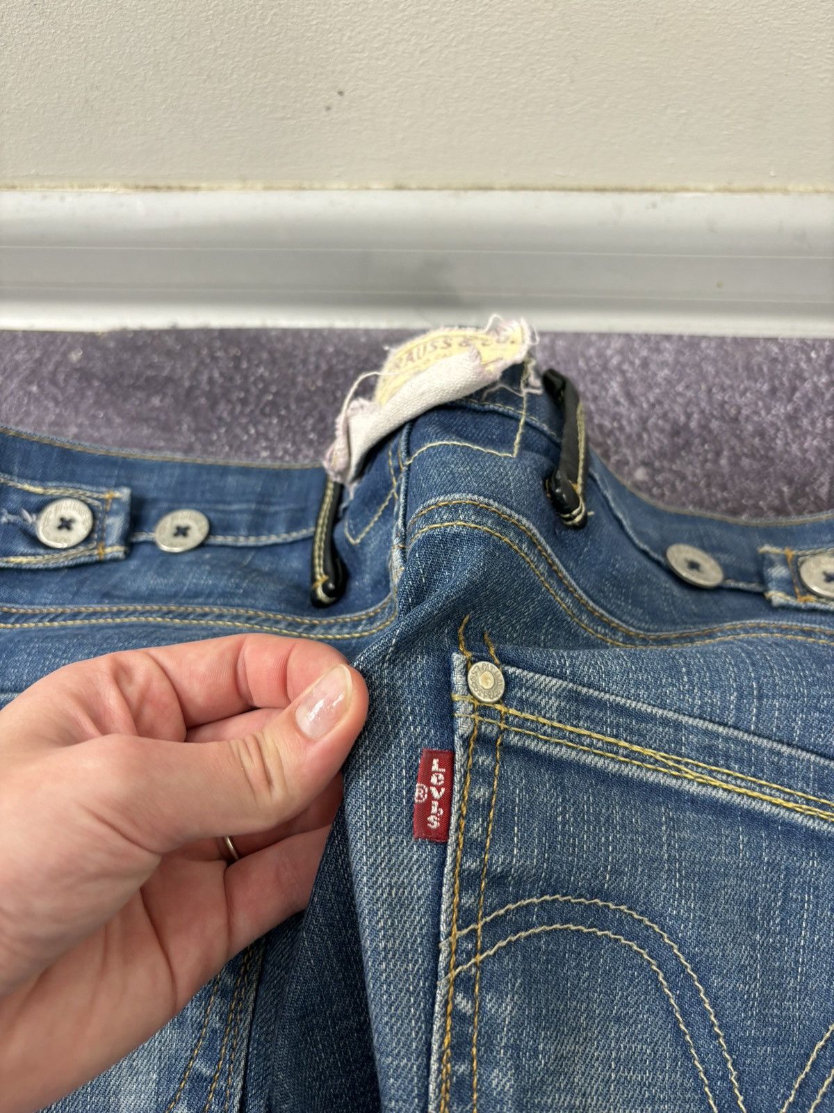 Levi's Vintage Levi’s 519 Slim Fit Faded Blue USA Hype Denim Jeans Size US 33 - 7 Thumbnail