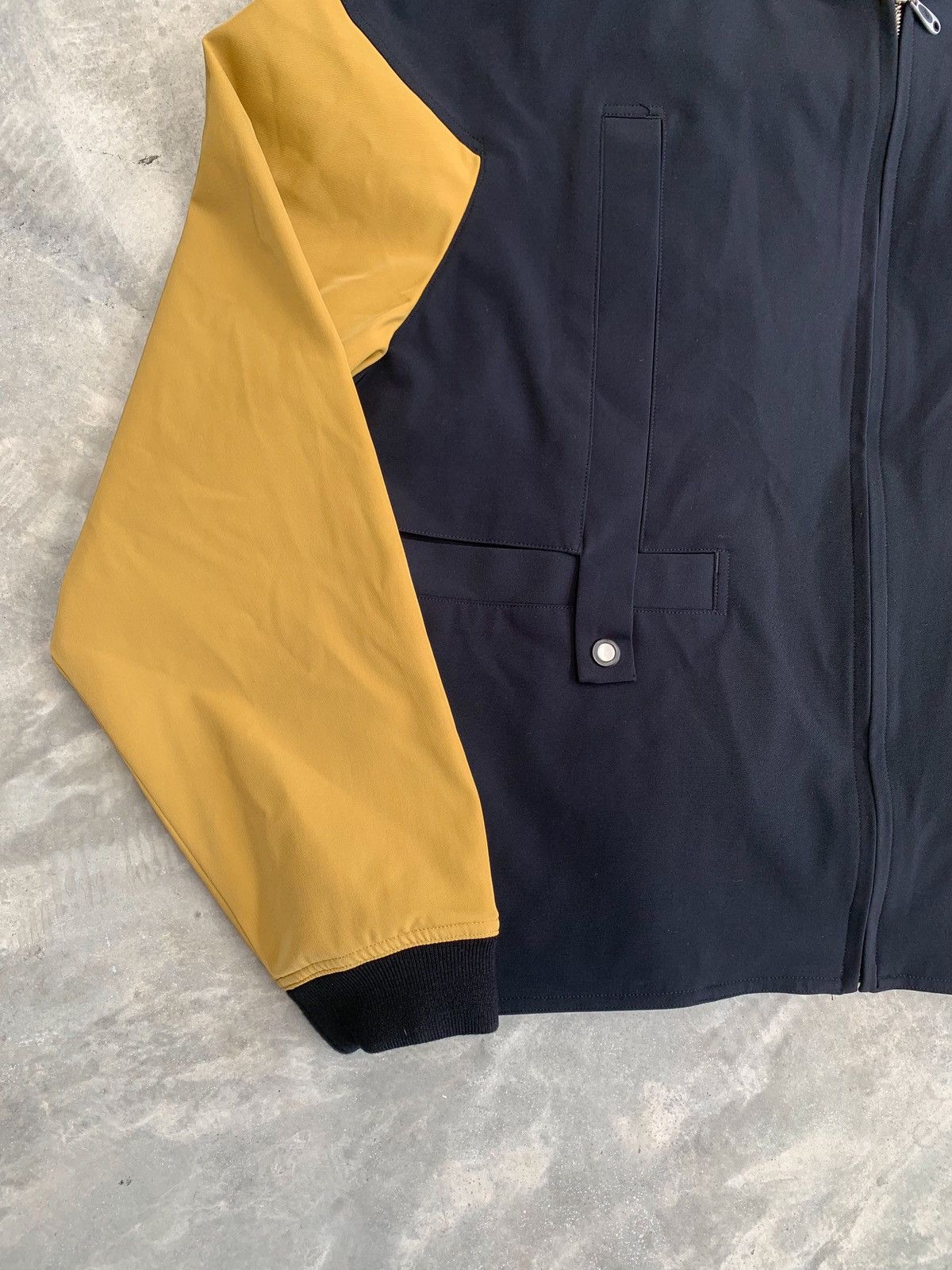 Asics Asics Novalis Liatrisory Bomber Jacket Size US M / EU 48-50 / 2 - 4 Thumbnail