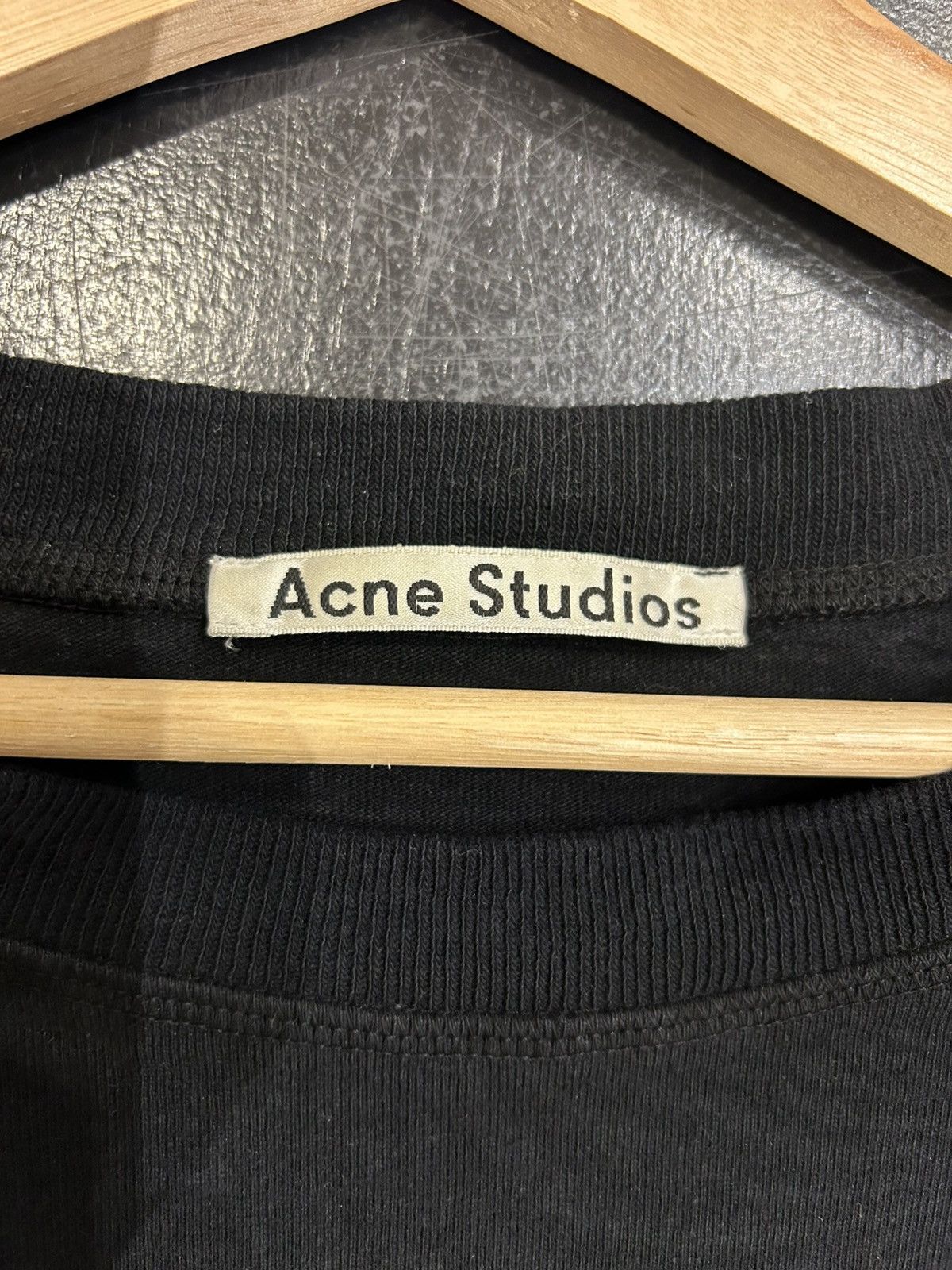 Acne Studios Acne Studios Stamp Logo Tee Size US L / EU 52-54 / 3 - 3 Thumbnail