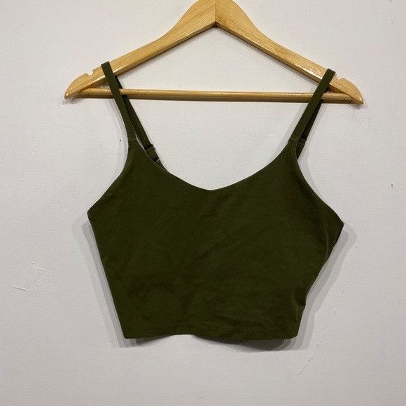 Athleta Athleta Green V-Neck Cropped Workout Tank Top Size Small Size S / US 4 / IT 40 - 1 Thumbnail