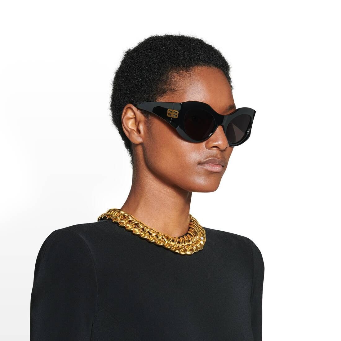 Balenciaga o1w1db10825 Size: OS / Linked Necklace in Gold Size ONE SIZE - 3 Thumbnail