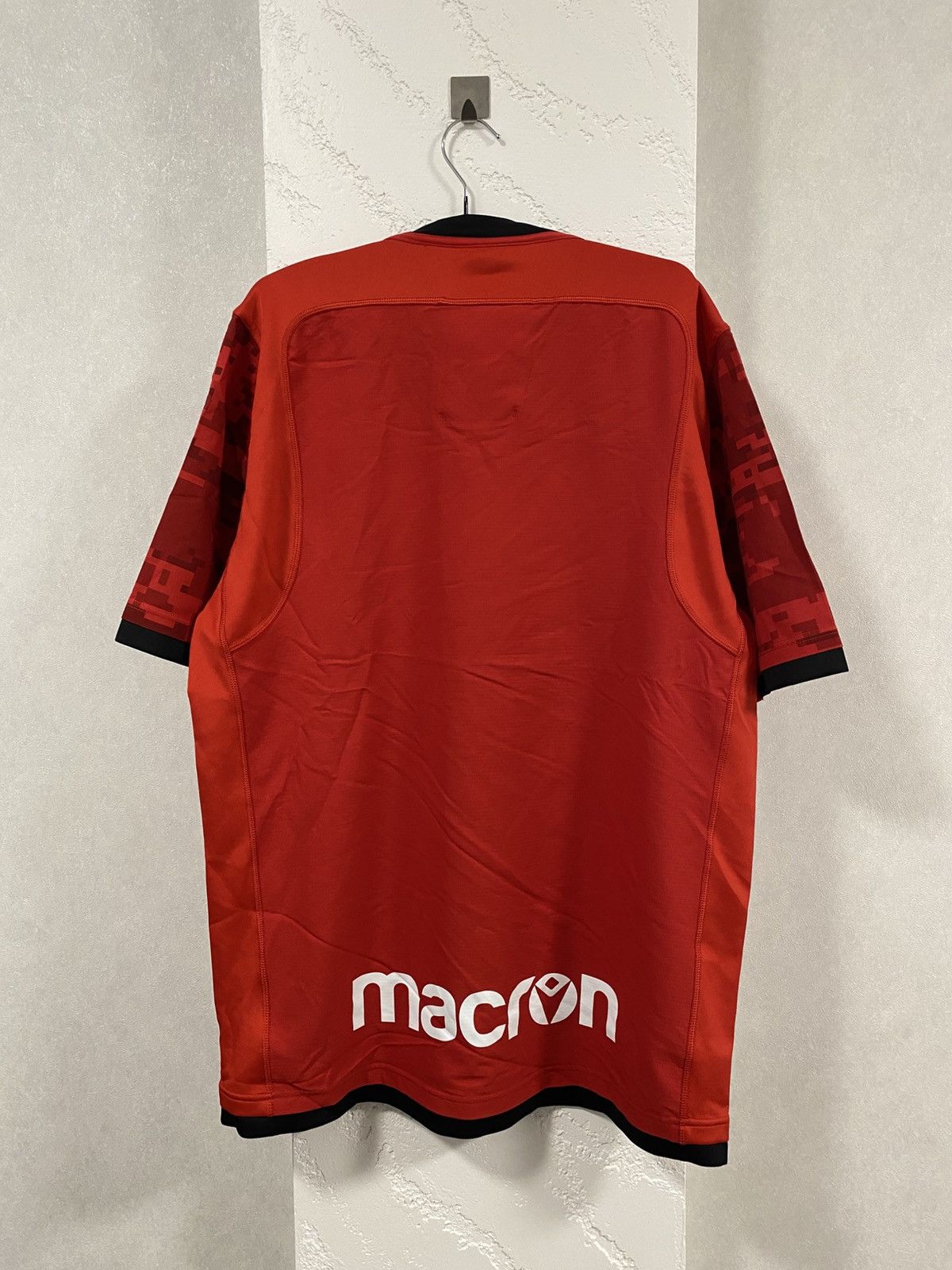 Macron 🏴󠁧󠁢󠁷󠁬󠁳󠁿 Macron WRU 2020 2021 Rugby Jersey Size: XXL Kian Hire Size US XXL / EU 58 / 5 - 5 Thumbnail