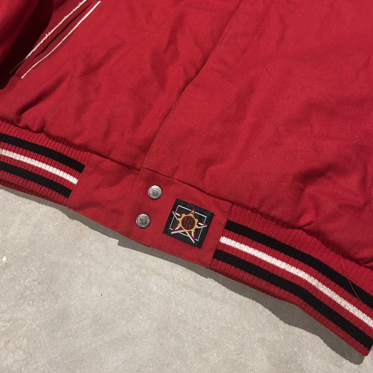 Jeff Hamilton × NBA × Vintage Vintage 90s Chicago Bulls Jeff Hamilton Varsity Jacket Size US XXL / EU 58 / 5 - 7 Thumbnail