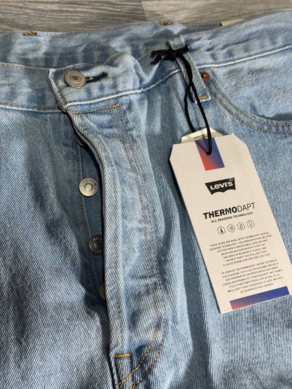 Levi's Levi’s 501 Thermodapt Jeans in Light Blue W38 L32 Size US 38 / EU 54 - 3 Thumbnail