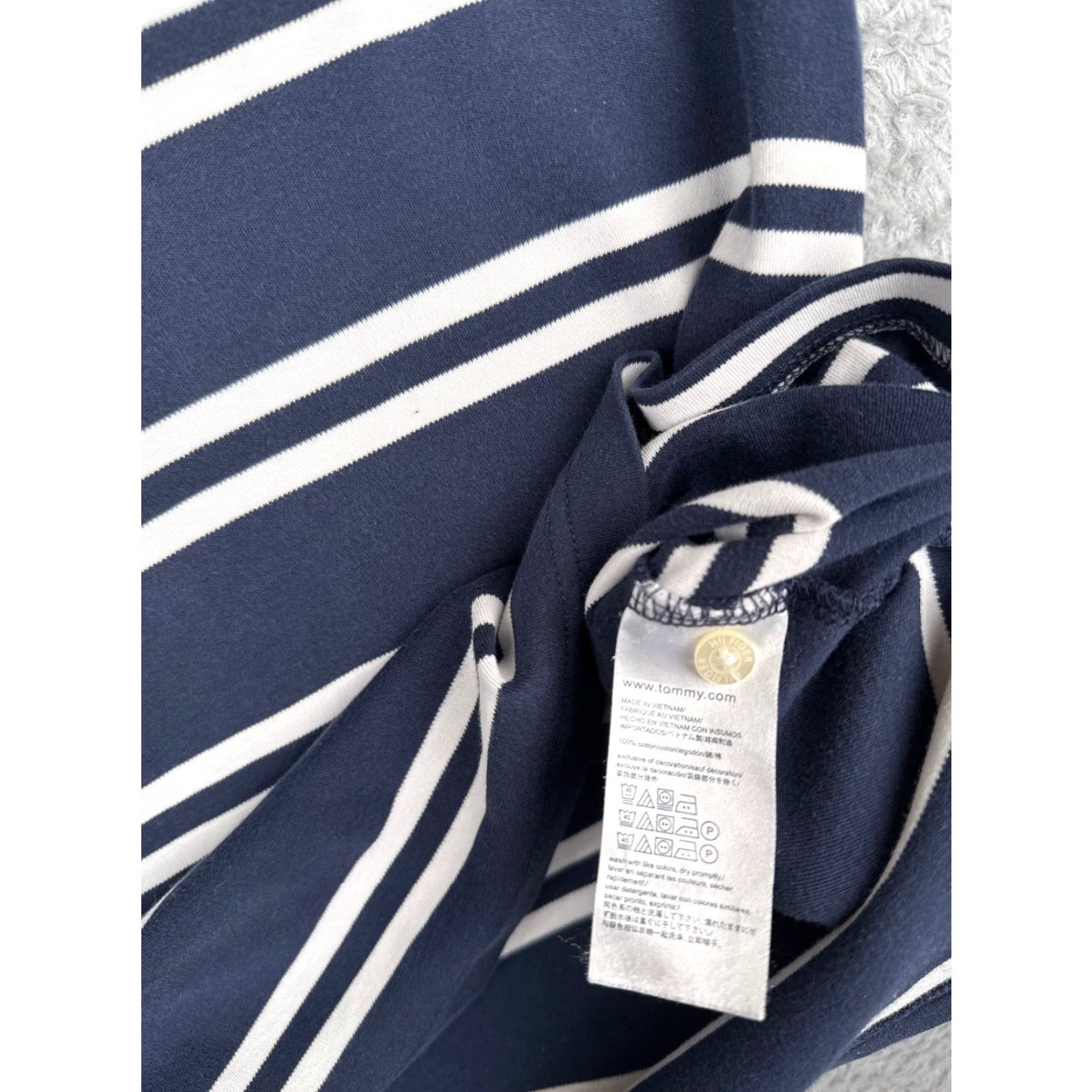 Tommy Hilfiger VINTAGE Tommy Hilfiger Polo Shirt Adult Medium Blue White Stripe 100% Cotton Knit Shirt Mens Polo Stripe 100% Cotton Size US M / EU 48-50 / 2 - 7 Thumbnail