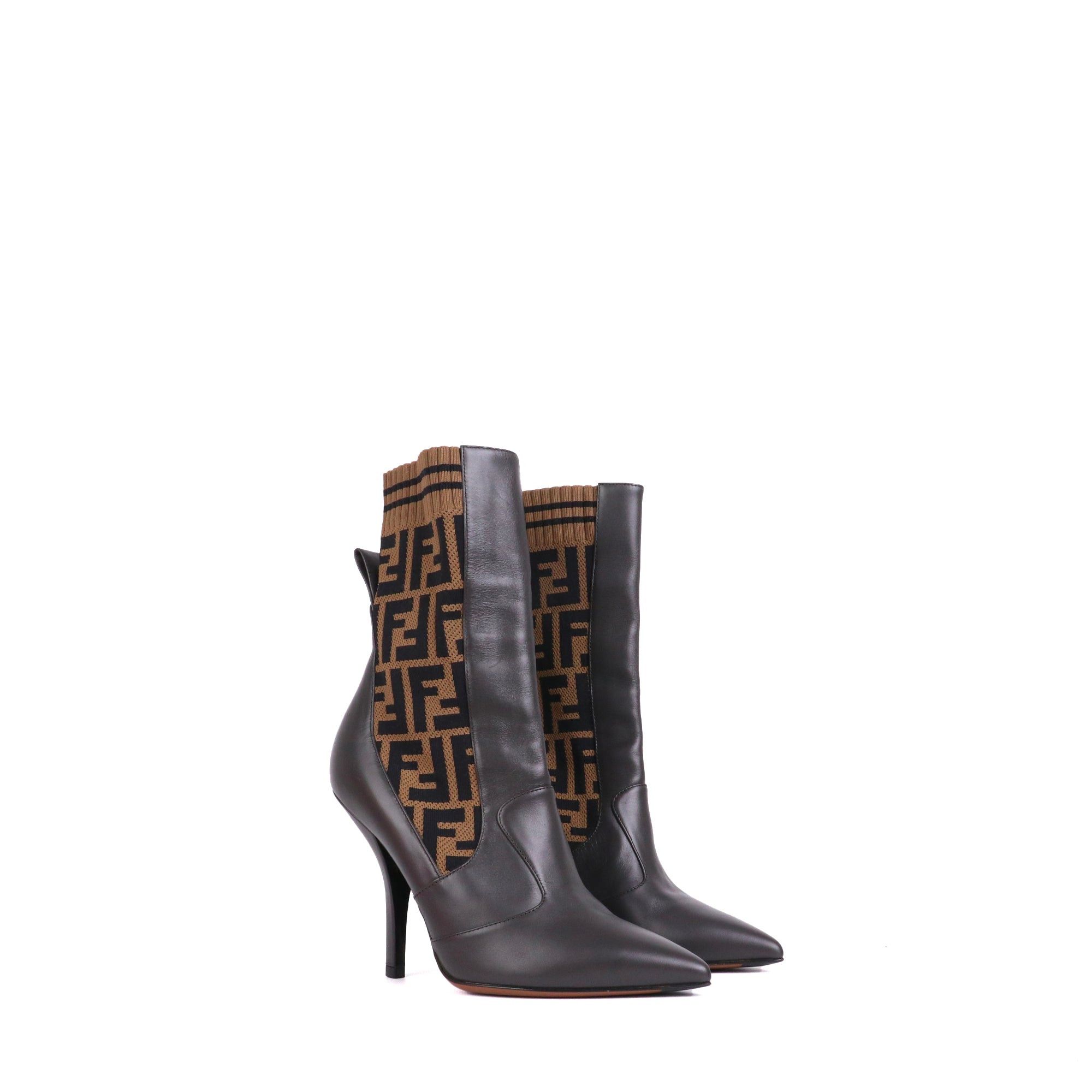 Fendi FENDI - Fendi FF heeled ankle boots in leather and monogram fabric Size US 7 / IT 37 - 1 Thumbnail