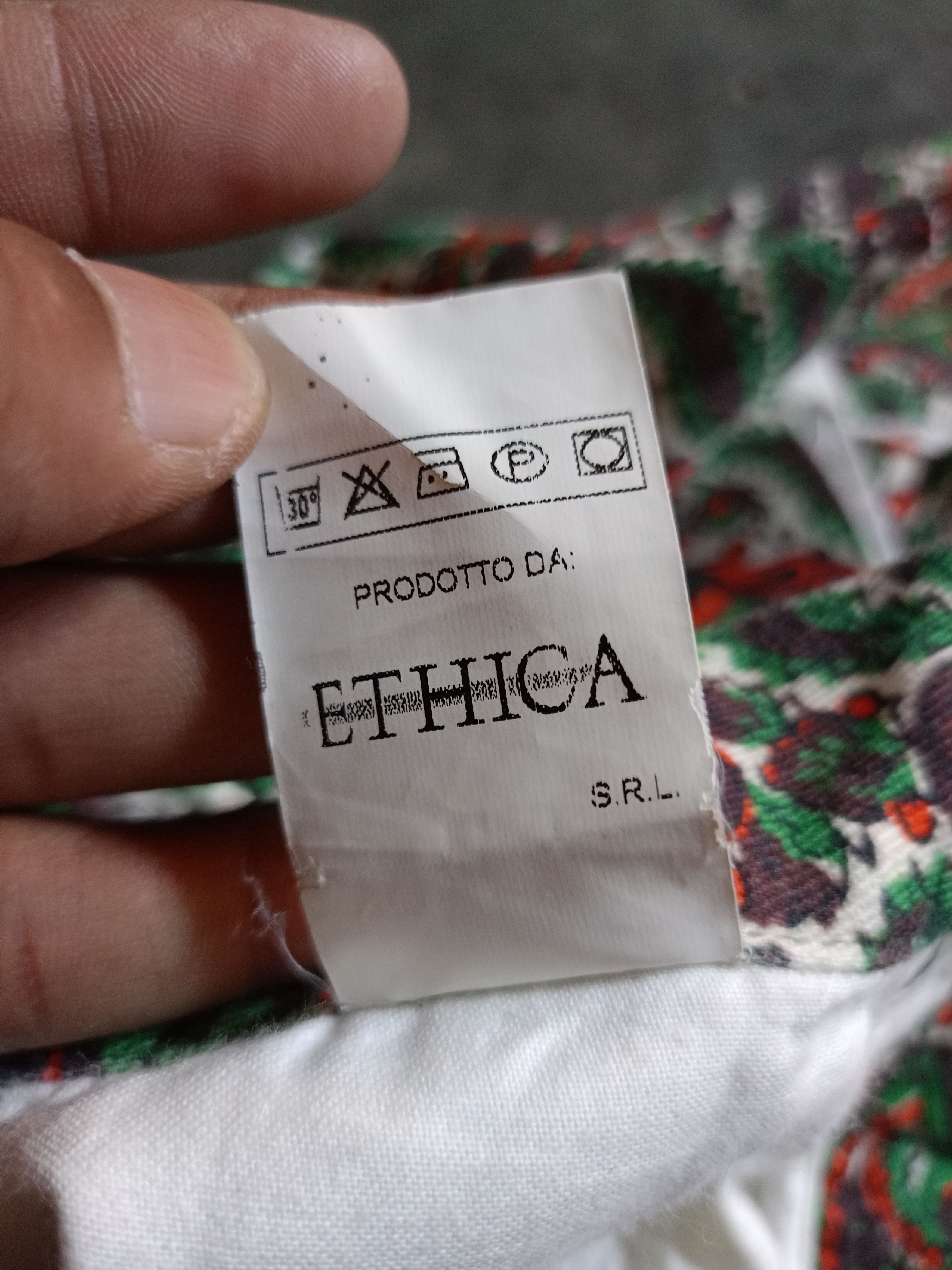 Andrea Pompilio Andrea Pompilio Shorts Pants Size US 31 - 6 Thumbnail