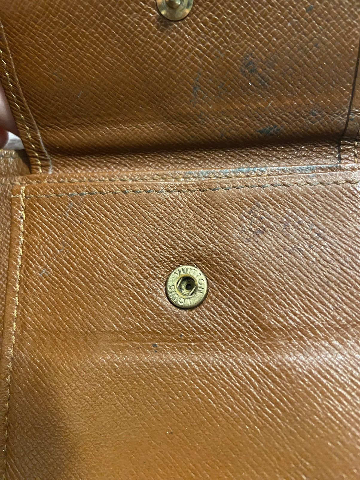 Louis Vuitton LV vintage monogram wallet Size 26 - 4 Thumbnail
