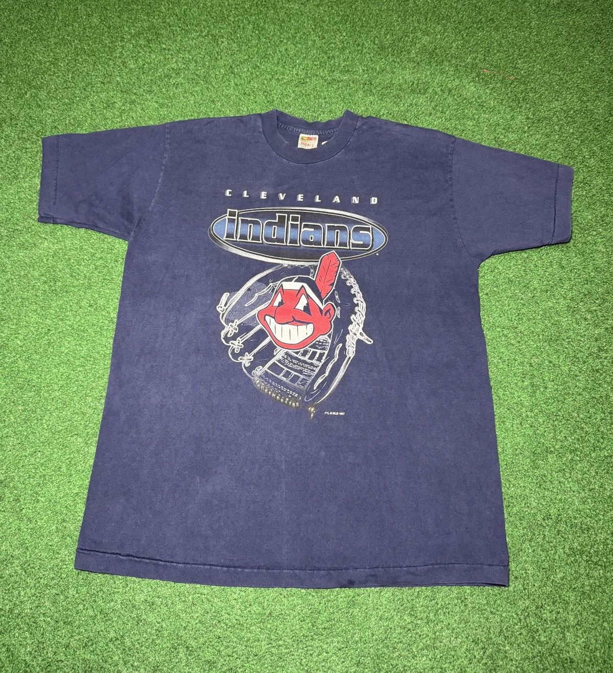MLB Cleveland Indians Wahoo 90s Vintage Baseball Large T Shirt Size US L / EU 52-54 / 3 - 1 Thumbnail