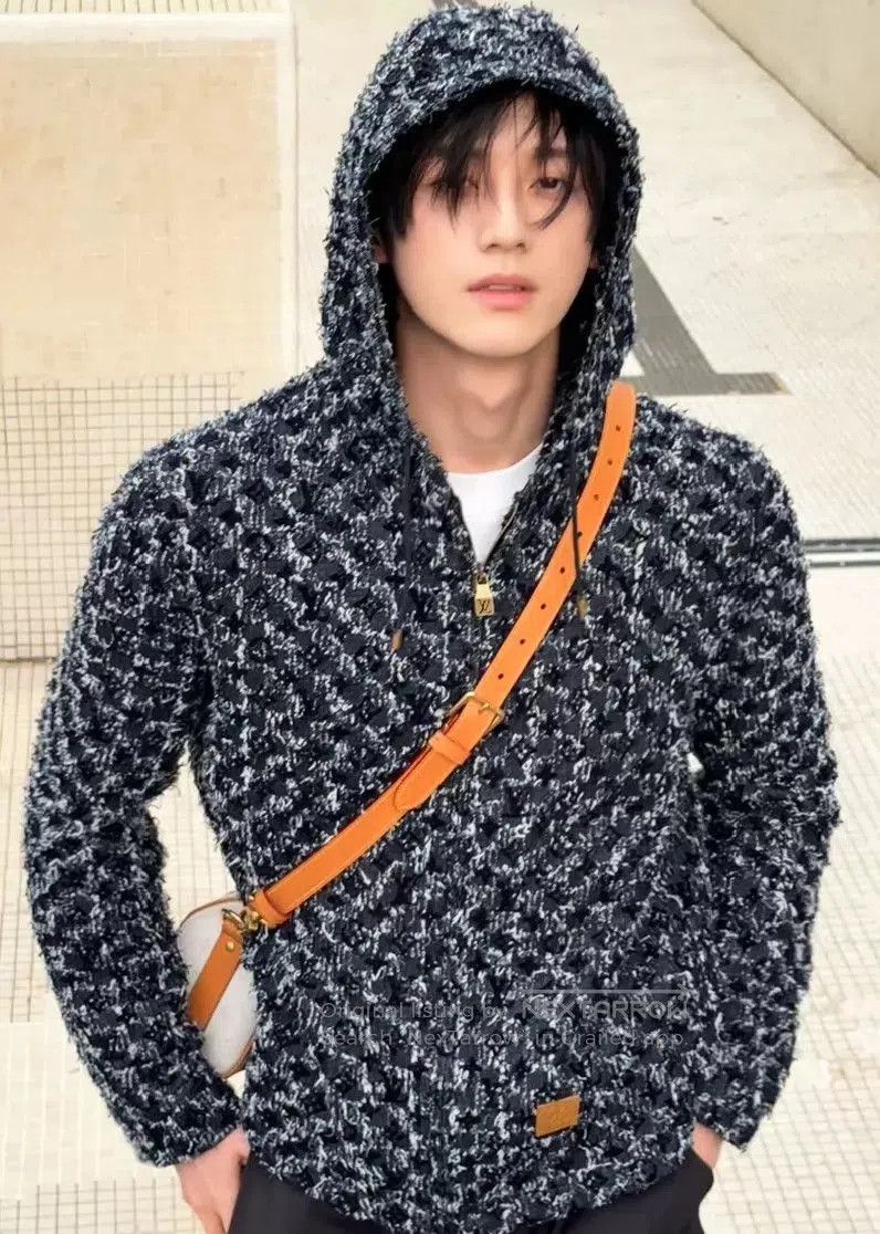 Louis Vuitton Blue Patterned Hooded Sweatshirt. Size US M / EU 48-50 / 2 - 9 Thumbnail