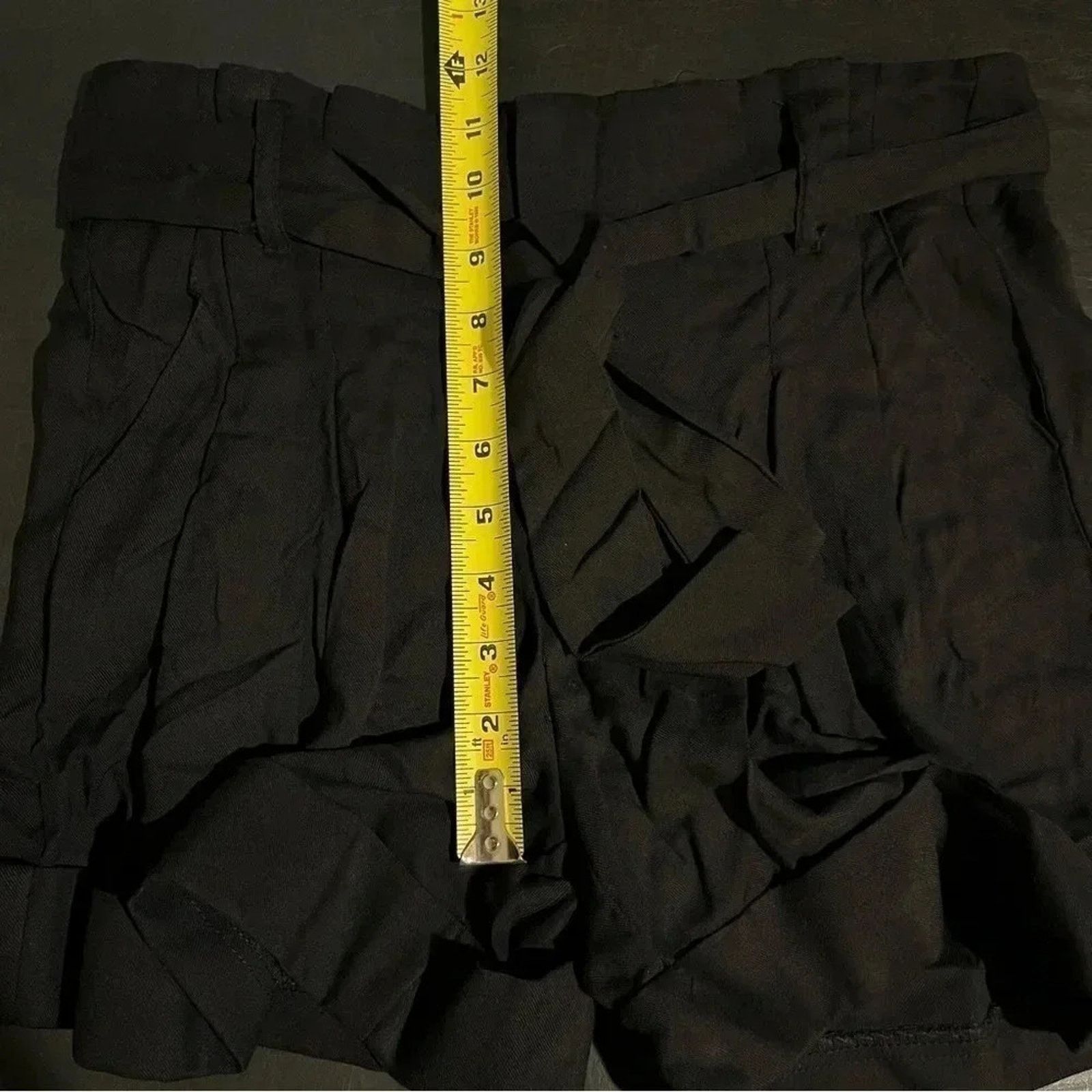 AQUA Aqua NWT High Waisted Paper Bag Pleated Shorts Belted sz S Size 27" / US 4 / IT 40 - 7 Thumbnail