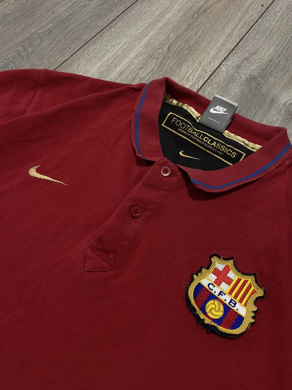 Other T-shirt Polo Nike Barcelona Retro Never Worn Soccer Football Size US XL / EU 56 / 4 - 2 Thumbnail