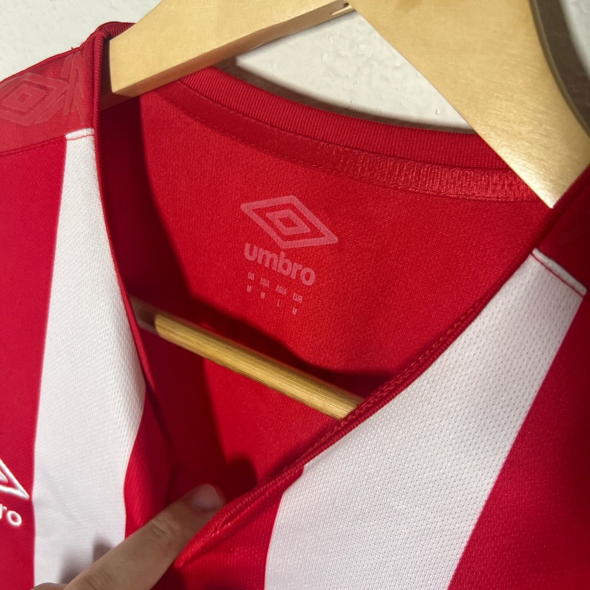Umbro PSV Eindhoven 2019-2020 Home Jersey | Vintage Soccer Size US M / EU 48-50 / 2 - 2 Thumbnail