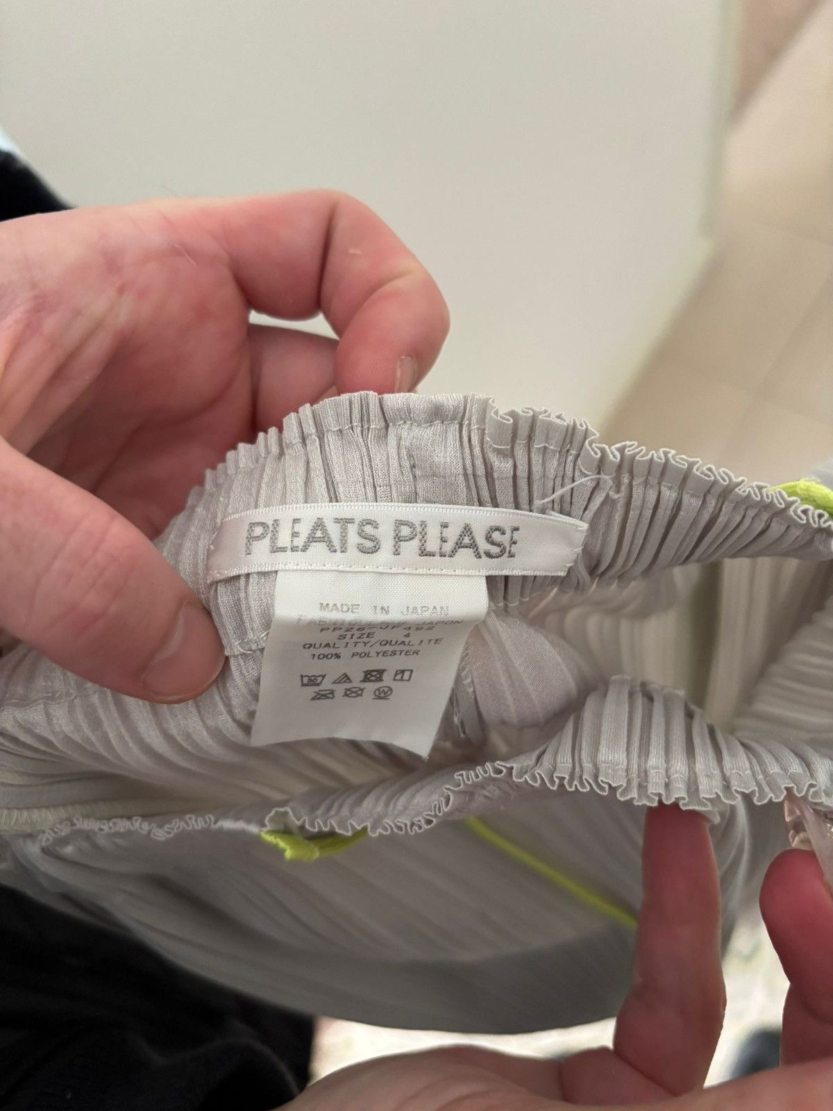 Pleats Please Issey Miyake Issey Miyake Pleats Please pants Size 26" / US 2 / IT 38 - 2 Thumbnail