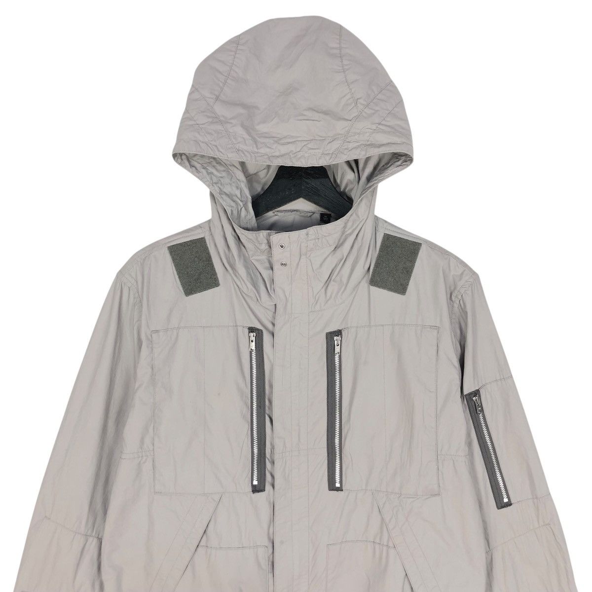 Undercover × Uniqlo Uniqlo x Undercover Jun Takahashi Hooded Windbreaker Size US M / EU 48-50 / 2 - 3 Thumbnail