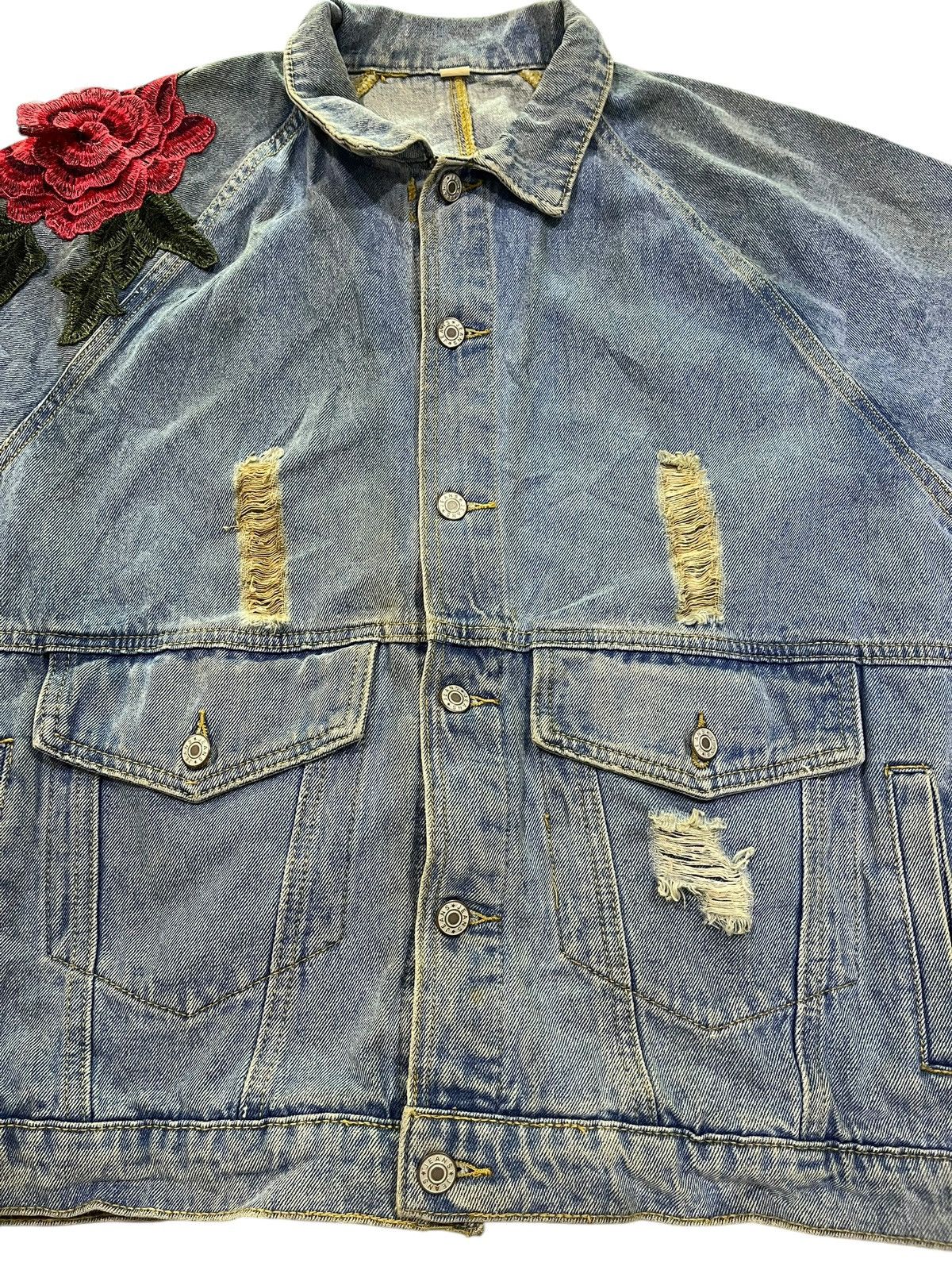 If Six Was Nine × Japanese Brand × Le Grande Bleu (L.G.B.) ROSE DISTRESSED BAGGY DENIM JACKET Size XL / US 12-14 / IT 48-50 - 3 Thumbnail